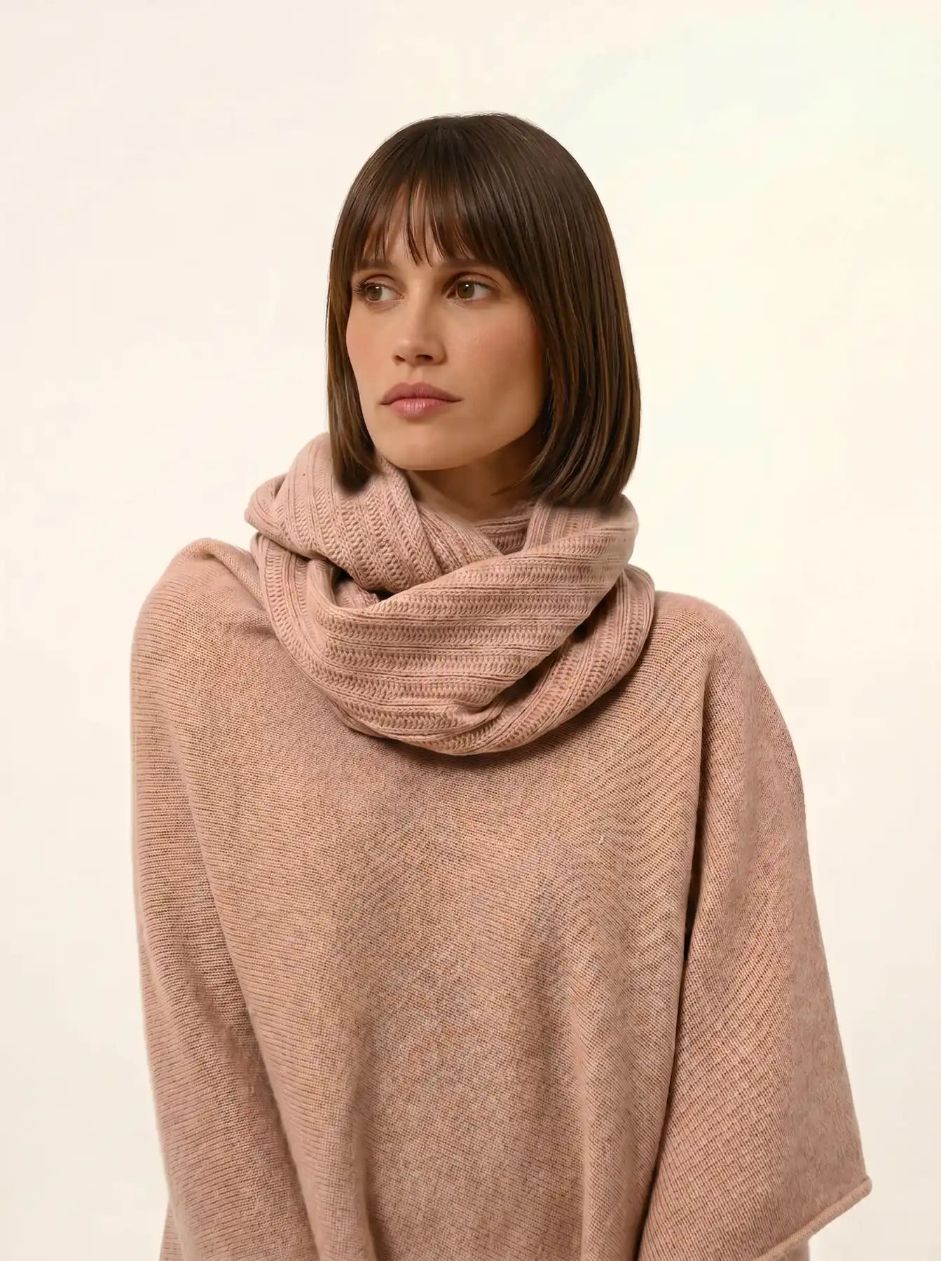 HUTTON halswärmer 4-fädig camel meliert