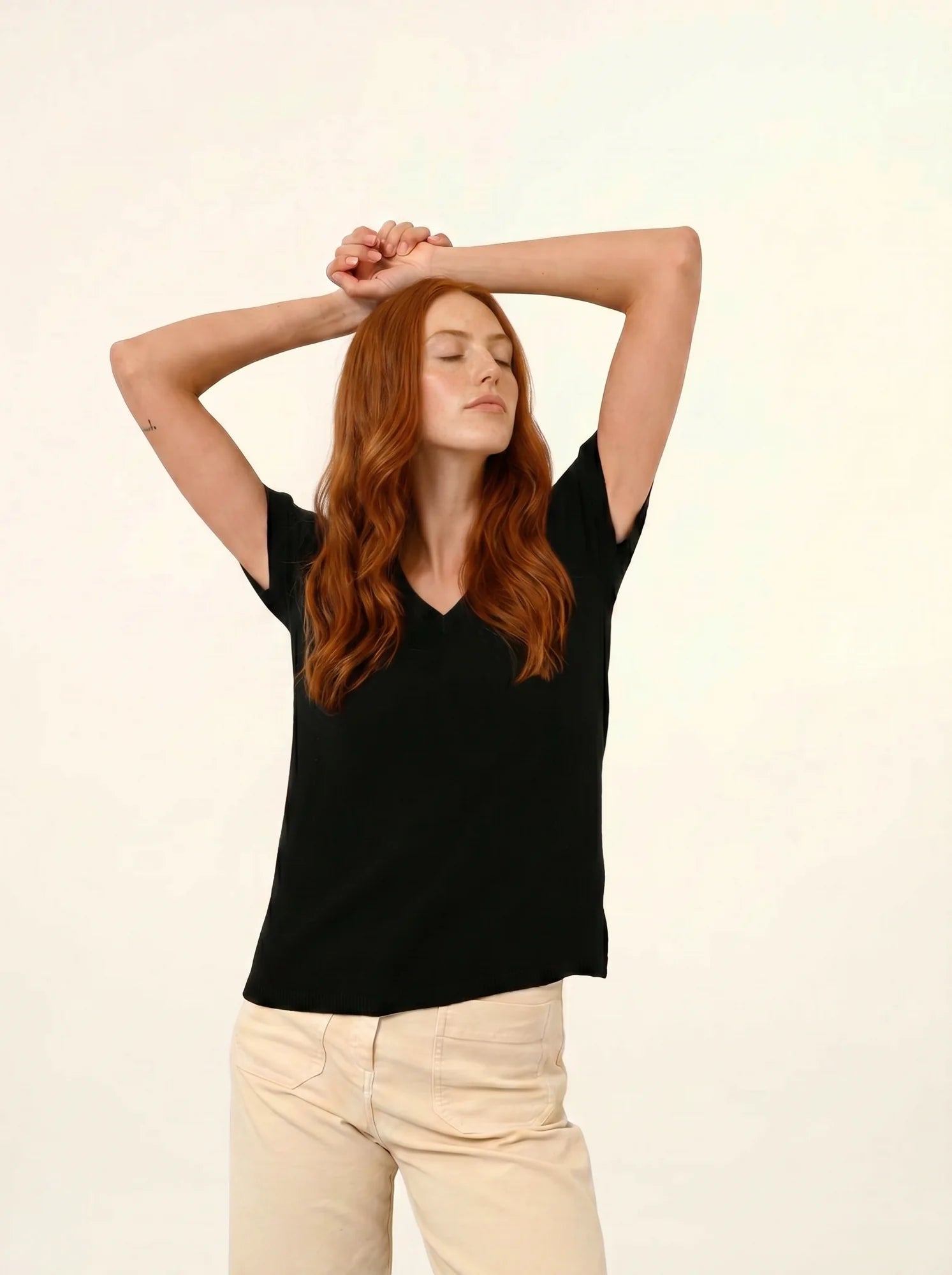 GLAMIS t-shirt v-ausschnitt schwarz