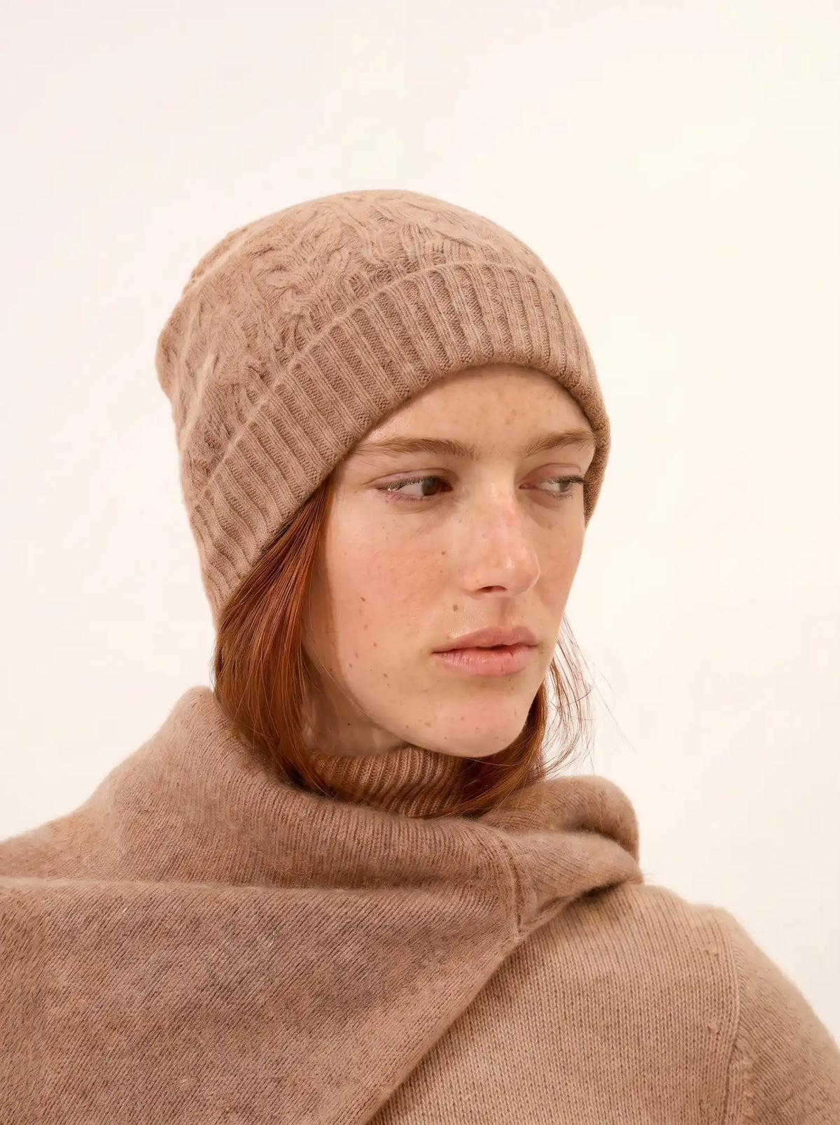 CLEO Mütze 4-fädig Camel meliert