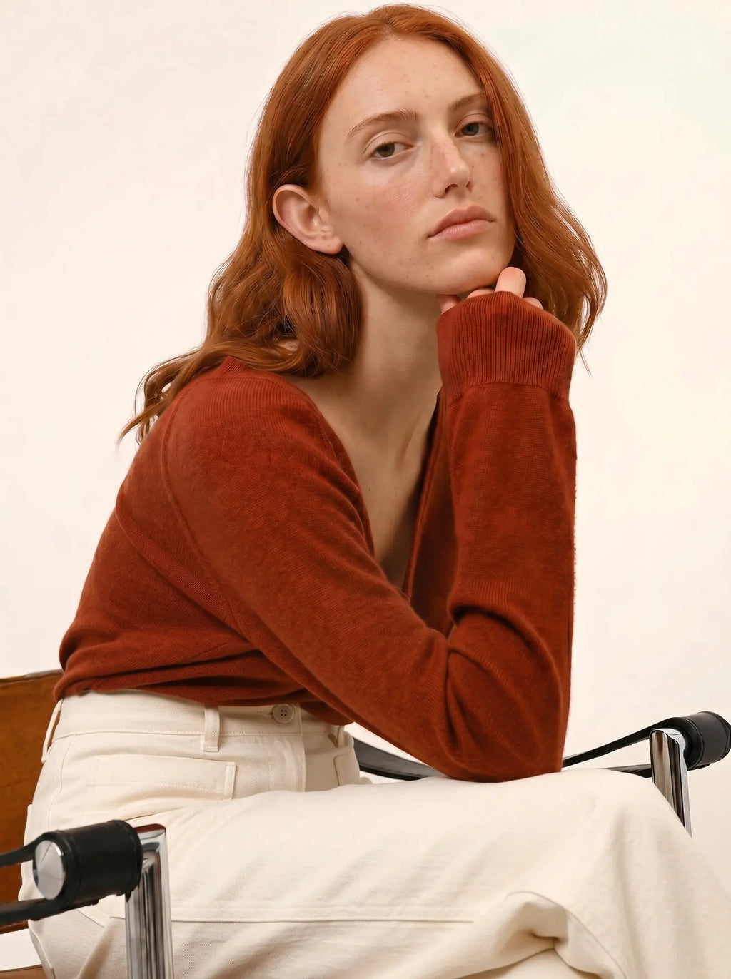PHOEBE pullover v-ausschnitt écureuil