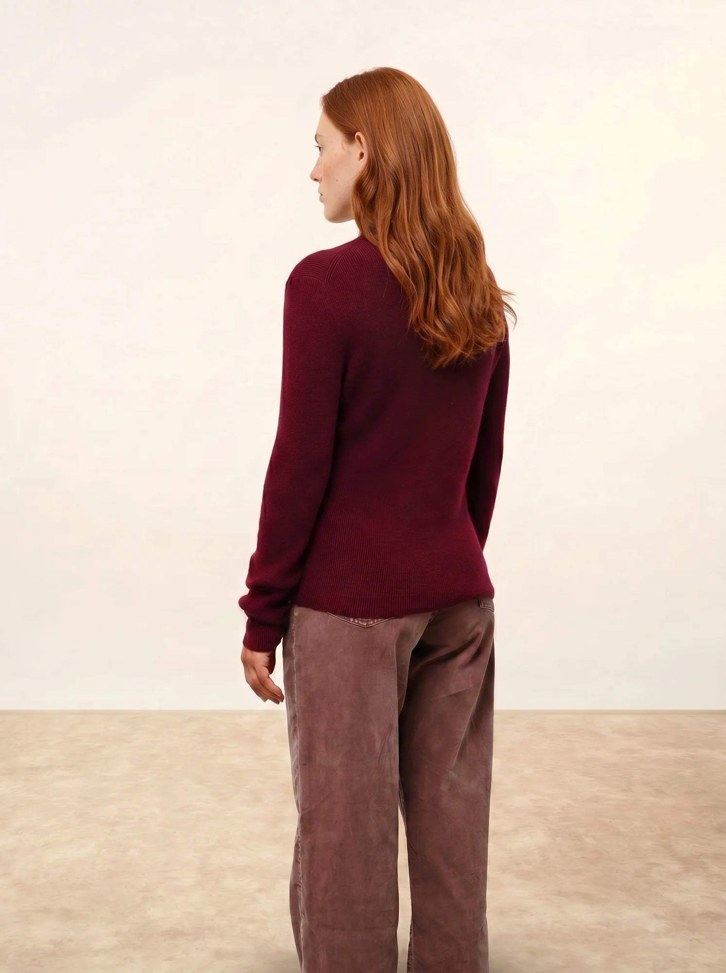 LANAIS pull col roulé bordeaux