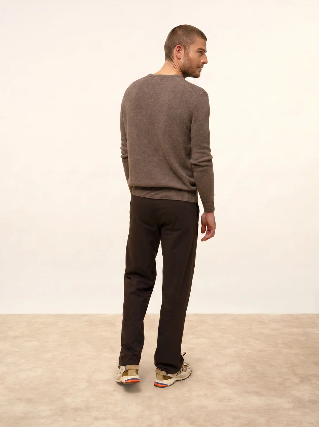 NATHAN pullover v-ausschnitt 4-fädig taupe meliert