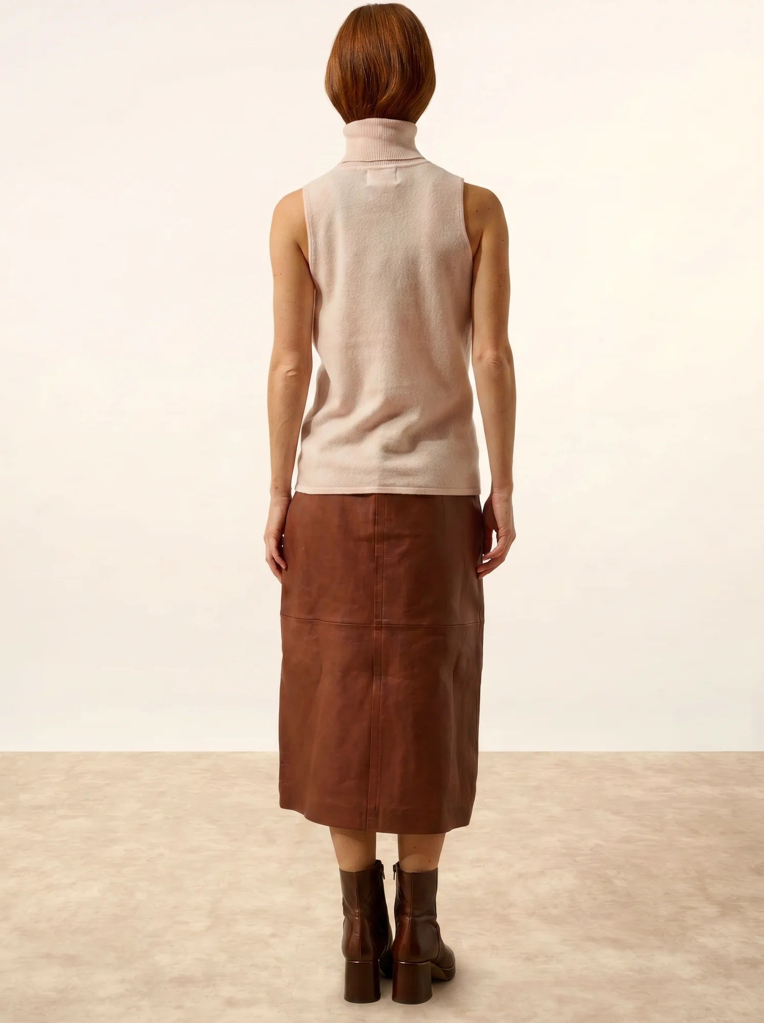 VIOLET pullover rollkragen ärmellos poudre