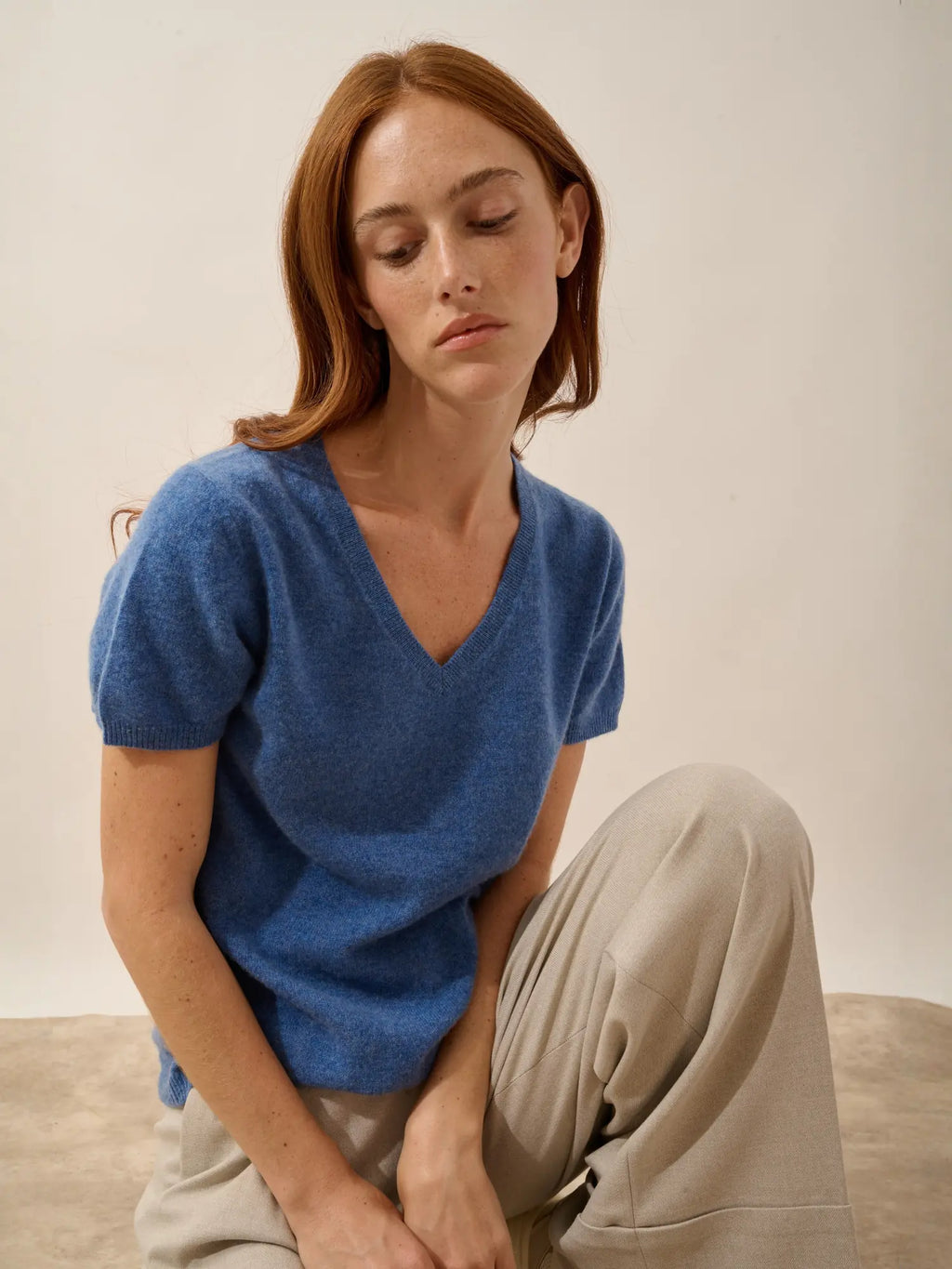 GLAMIS t-shirt v-ausschnitt blau denim