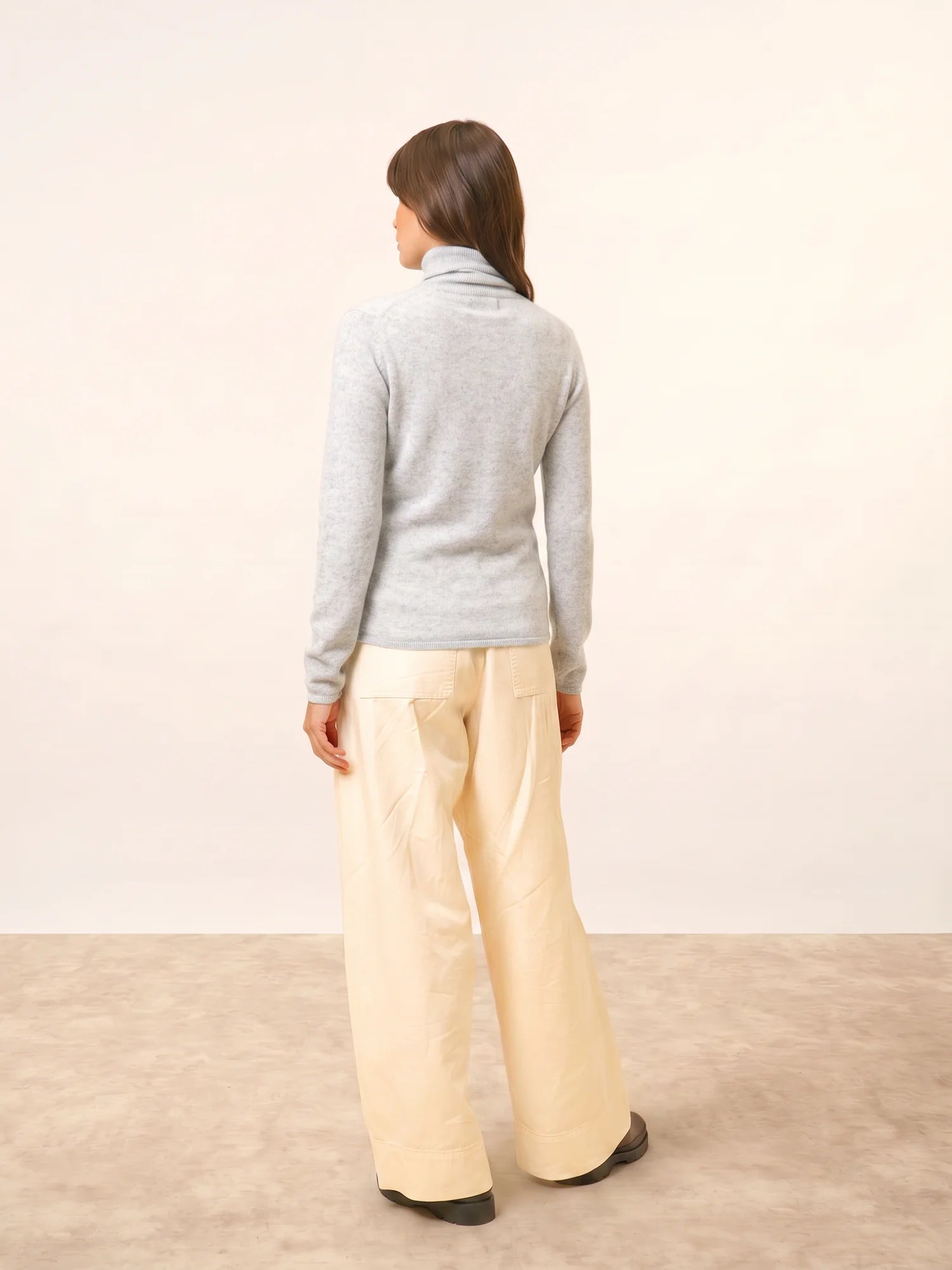 AVA pull col roulé gris perle chiné