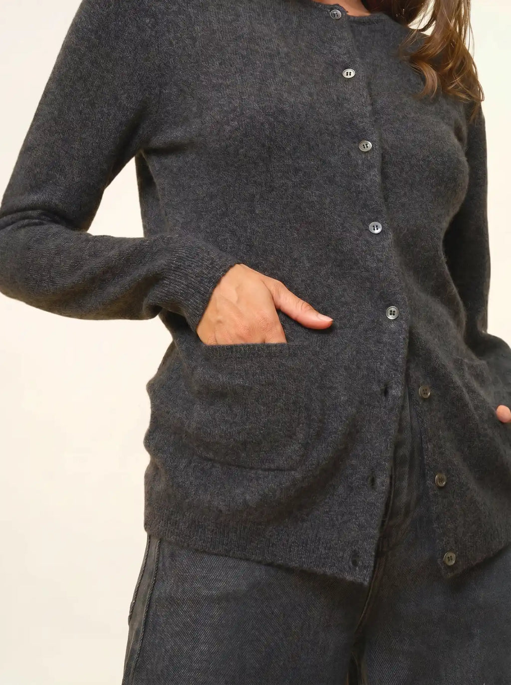 KATHARINE strickjacke rundhalsausschnitt schwarz meliert