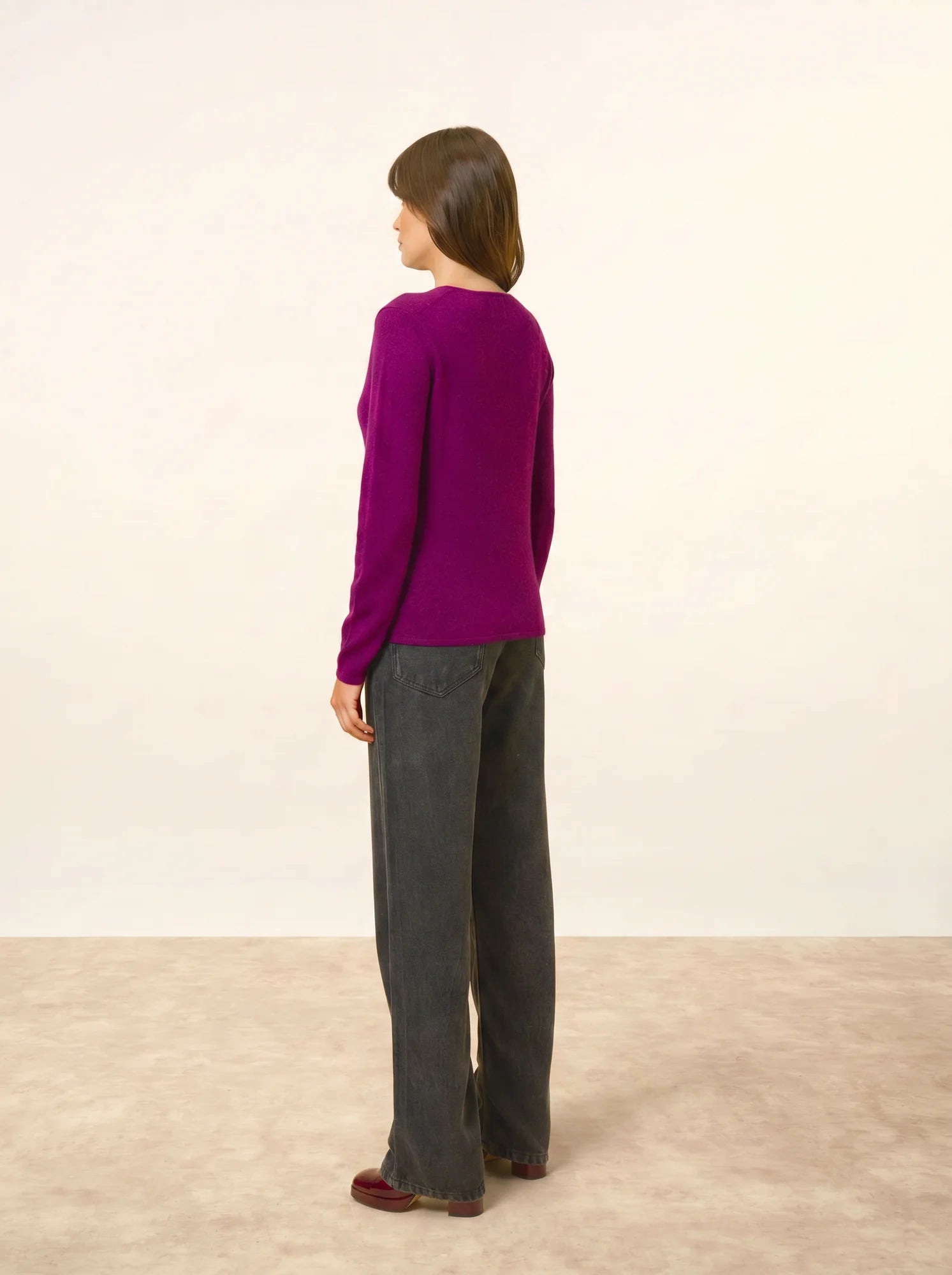 NORMA strickjacke v-ausschnitt pflaume