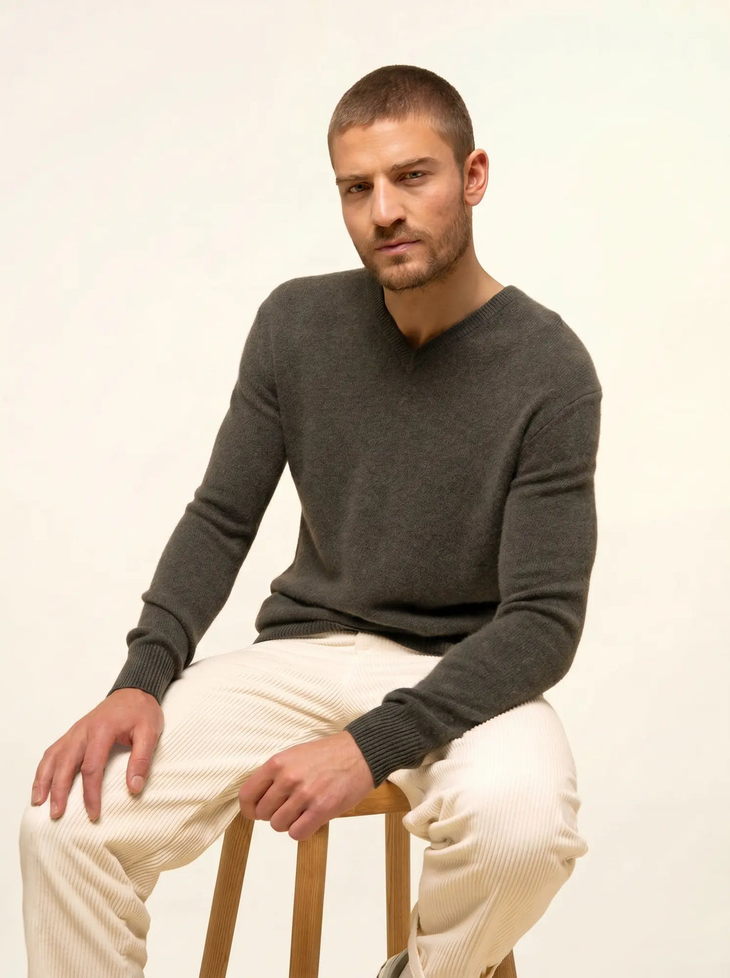 NATHAN pullover v-ausschnitt 4-fädig khaki meliert