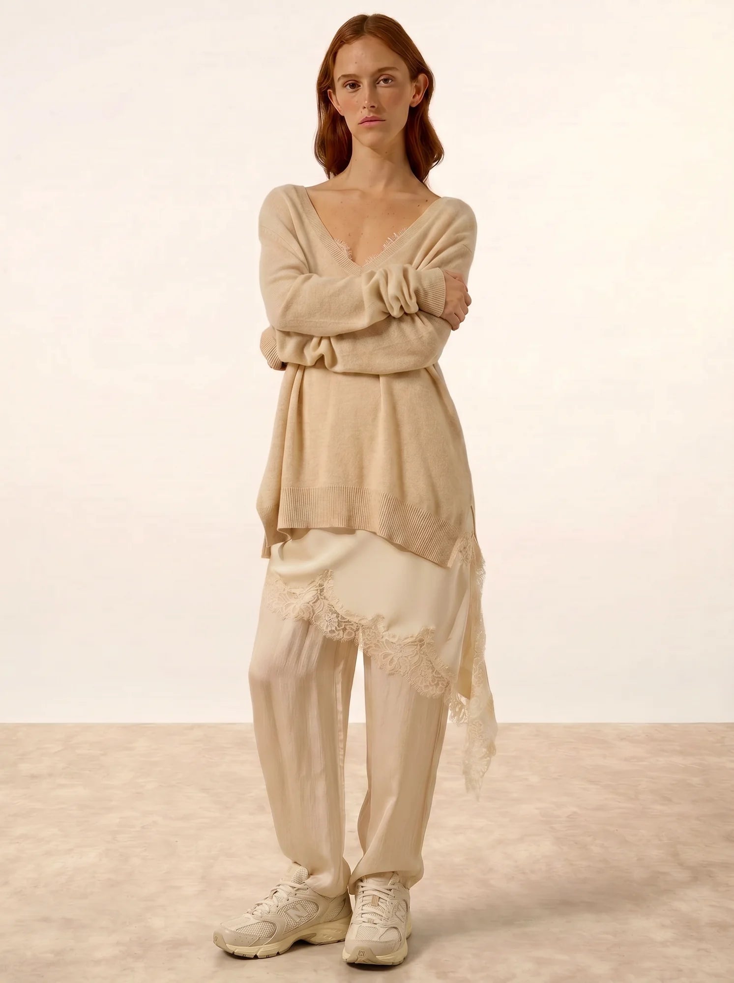 OPAL pullover v-ausschnitt vorne und hinten avoine