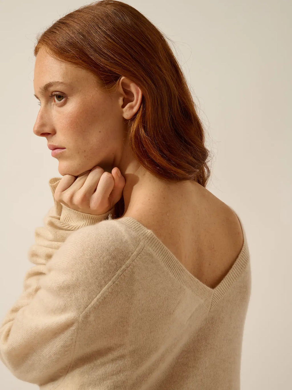OPAL pullover v-ausschnitt vorne und hinten avoine