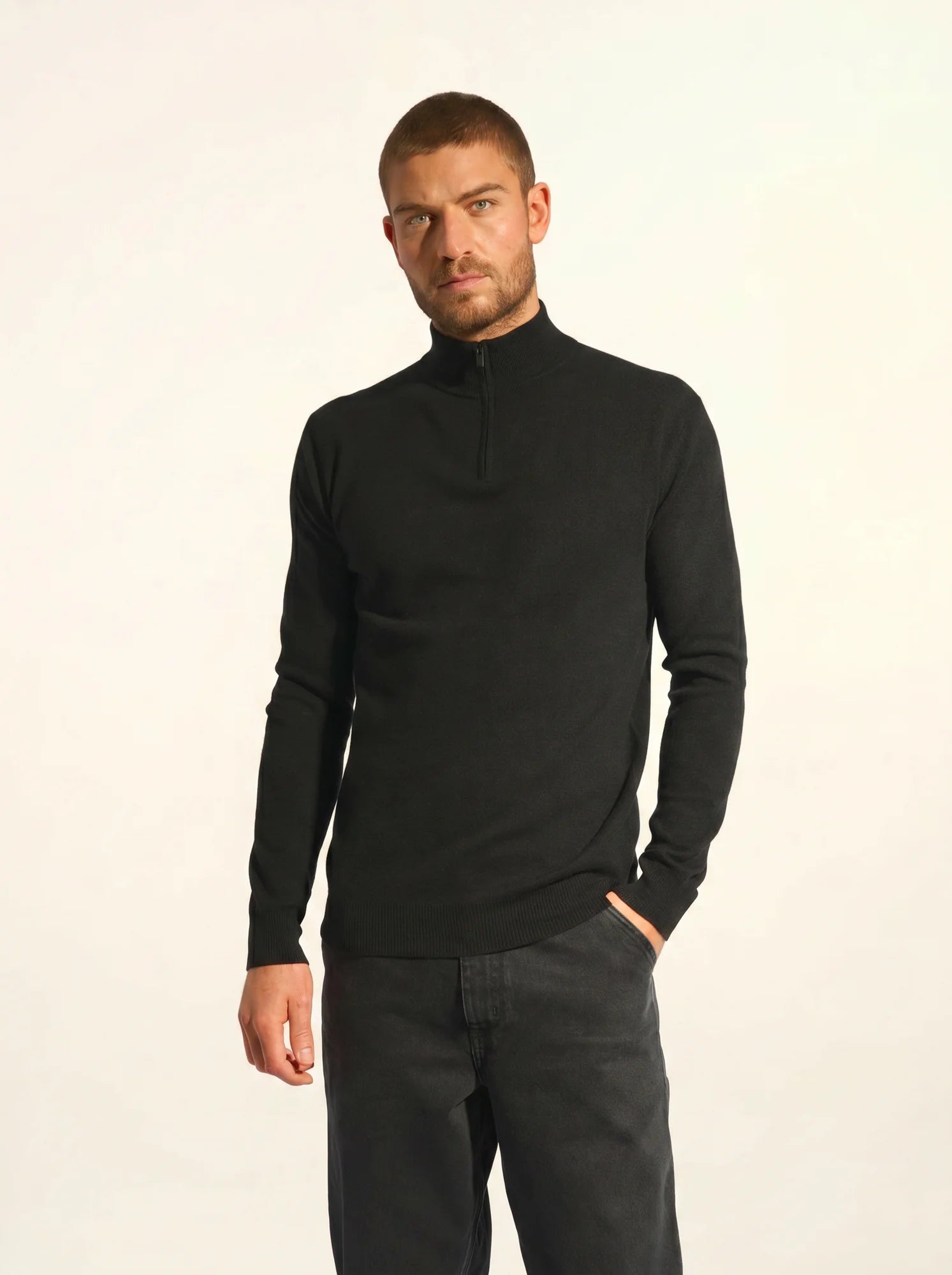 BRADLEY pullover dockermütze schwarz