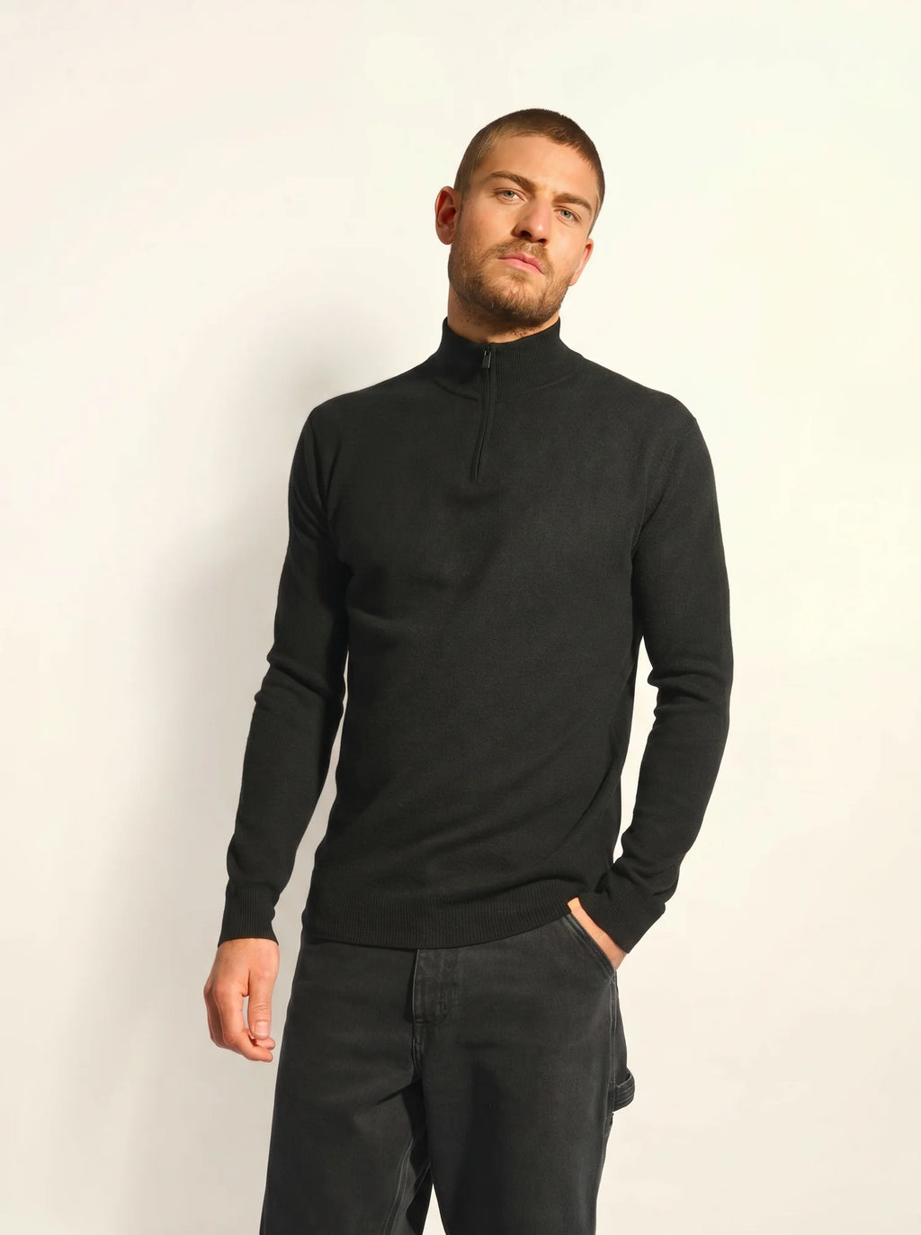 BRADLEY pullover dockermütze schwarz