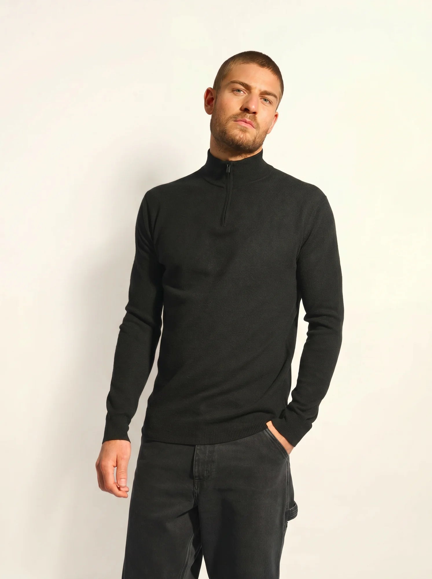 BRADLEY pullover dockermütze schwarz