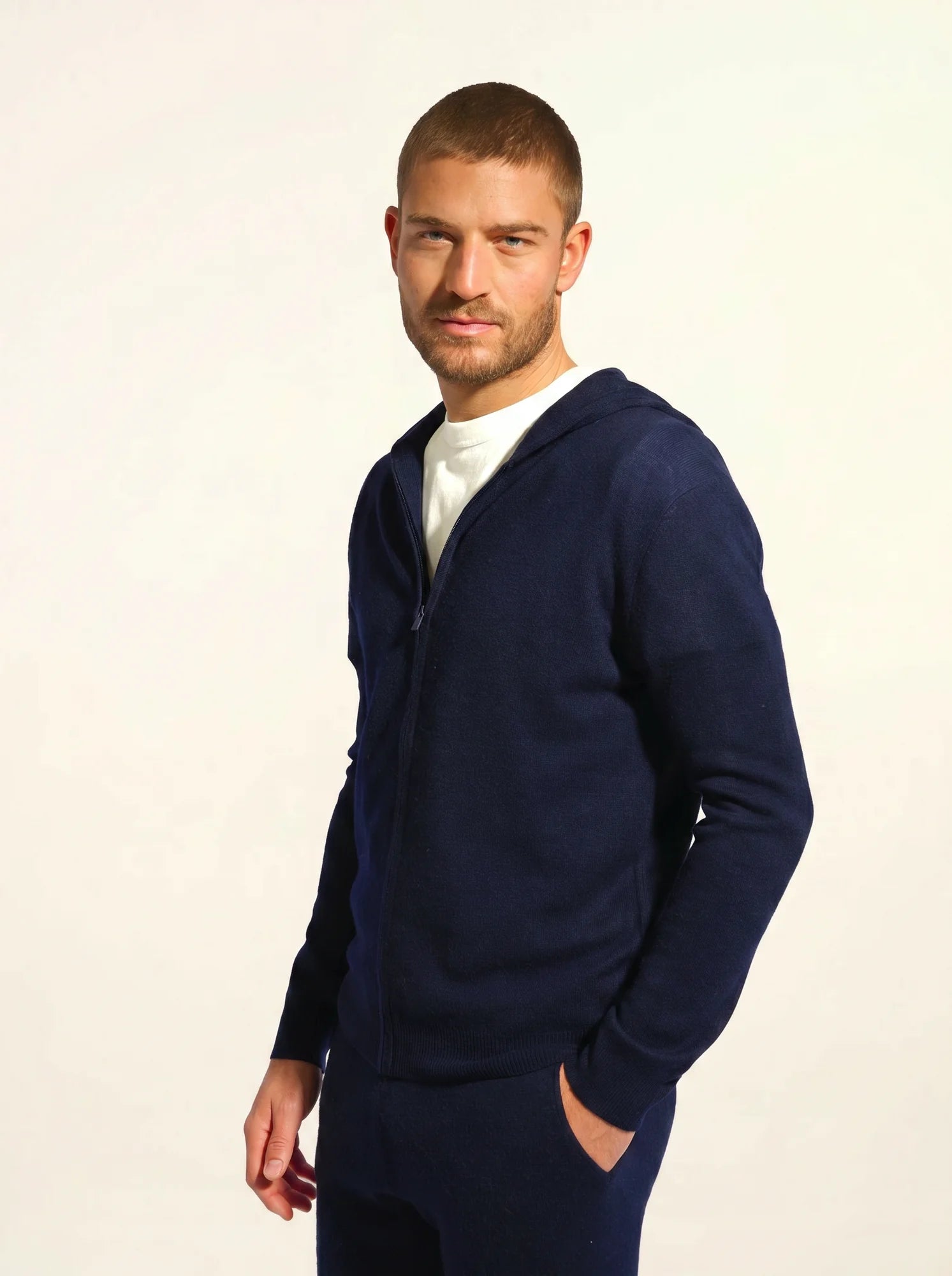 ELLIOT gilet zippé capuche bleu marine