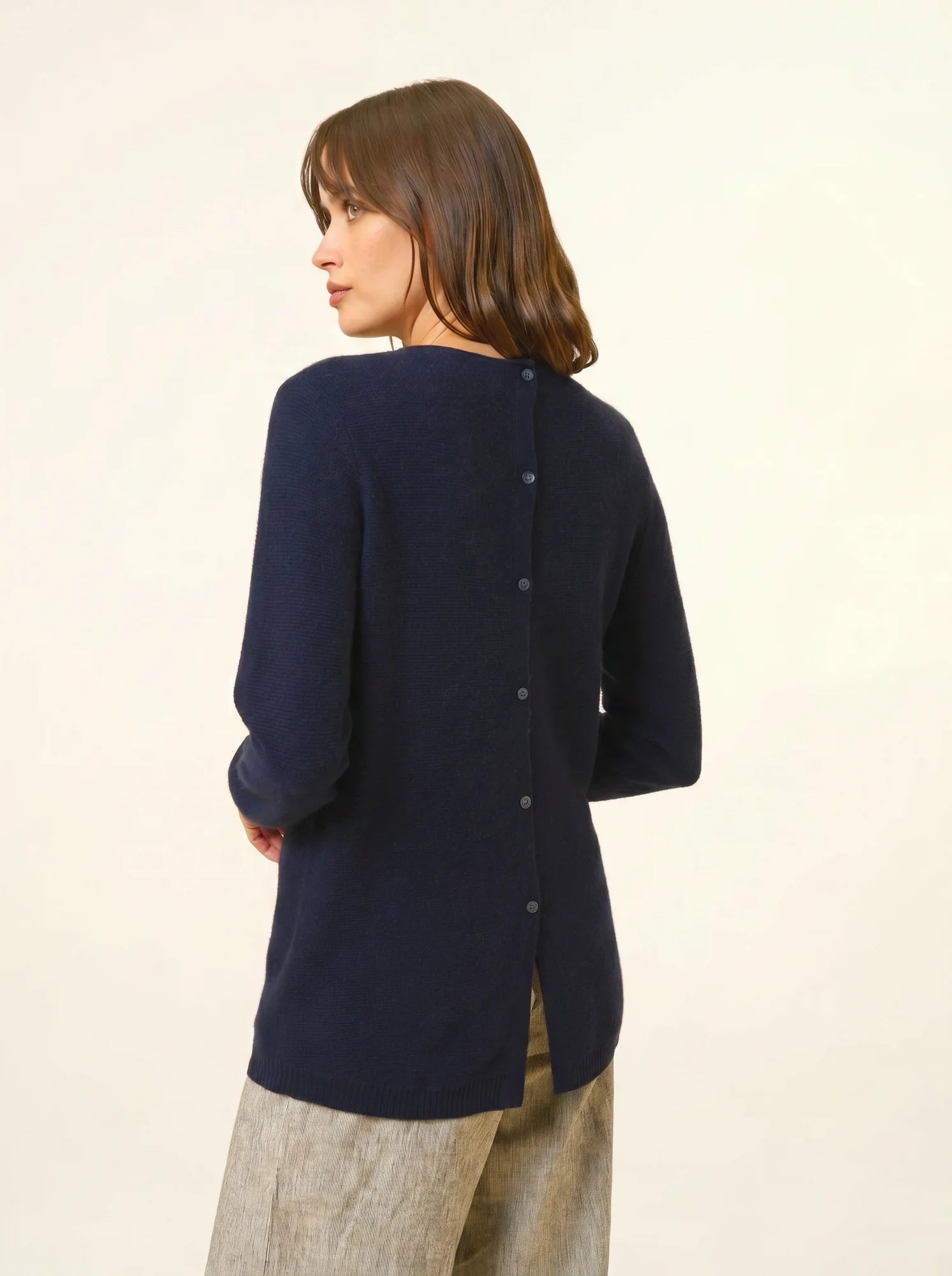 OLENA pullover rundhalsausschnitt geknöpft hinten marineblau
