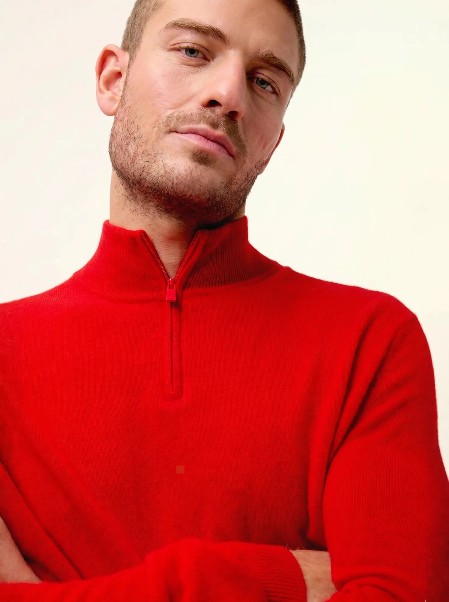 BRADLEY pullover dockermütze rot