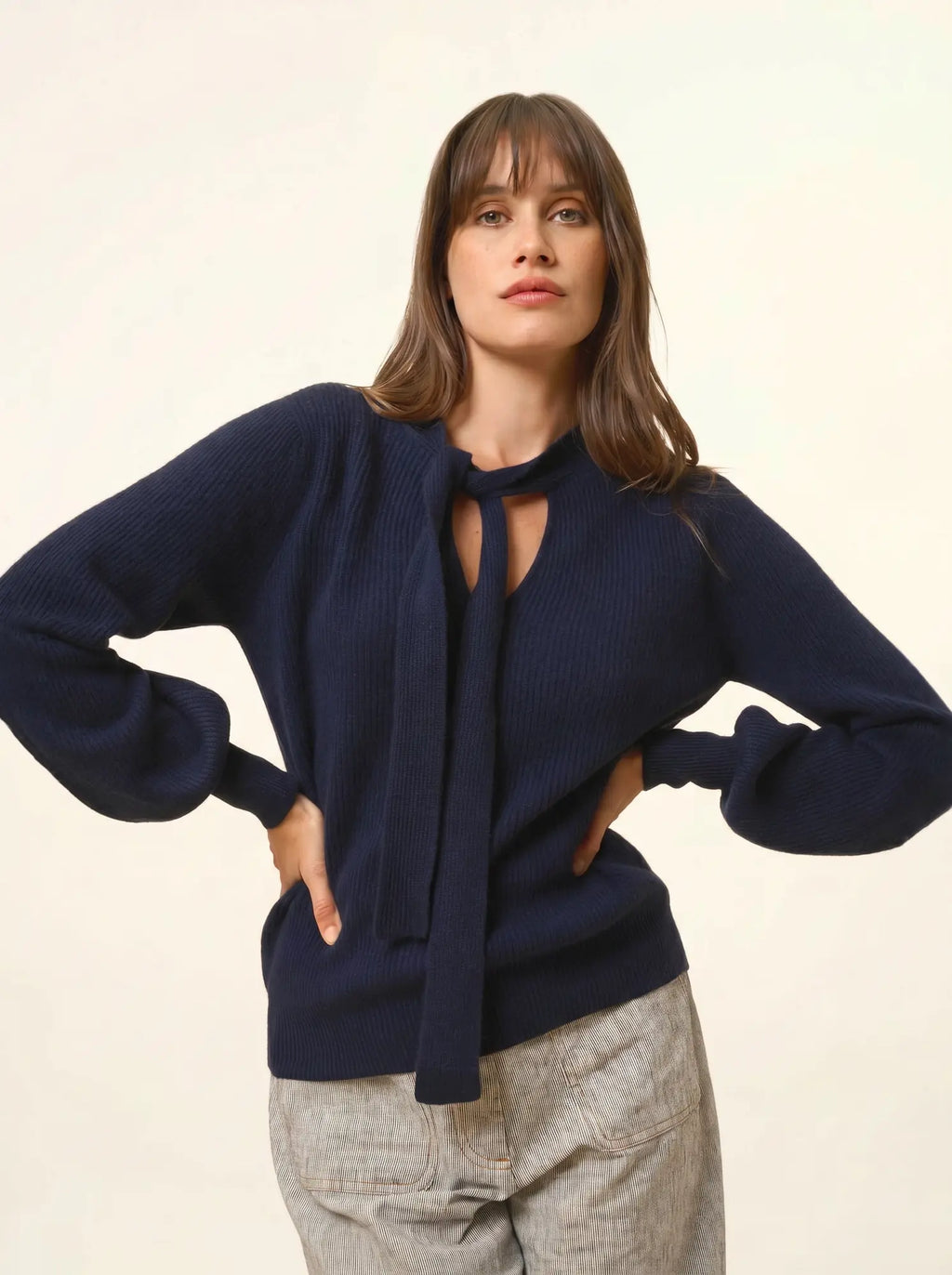 NOTY pullover col lavallière marineblau