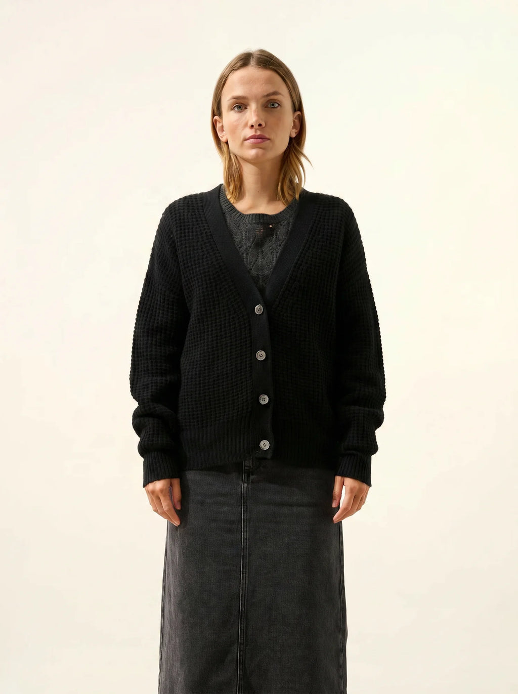 CLARA strickjacke v-ausschnitt 6-fädig schwarz