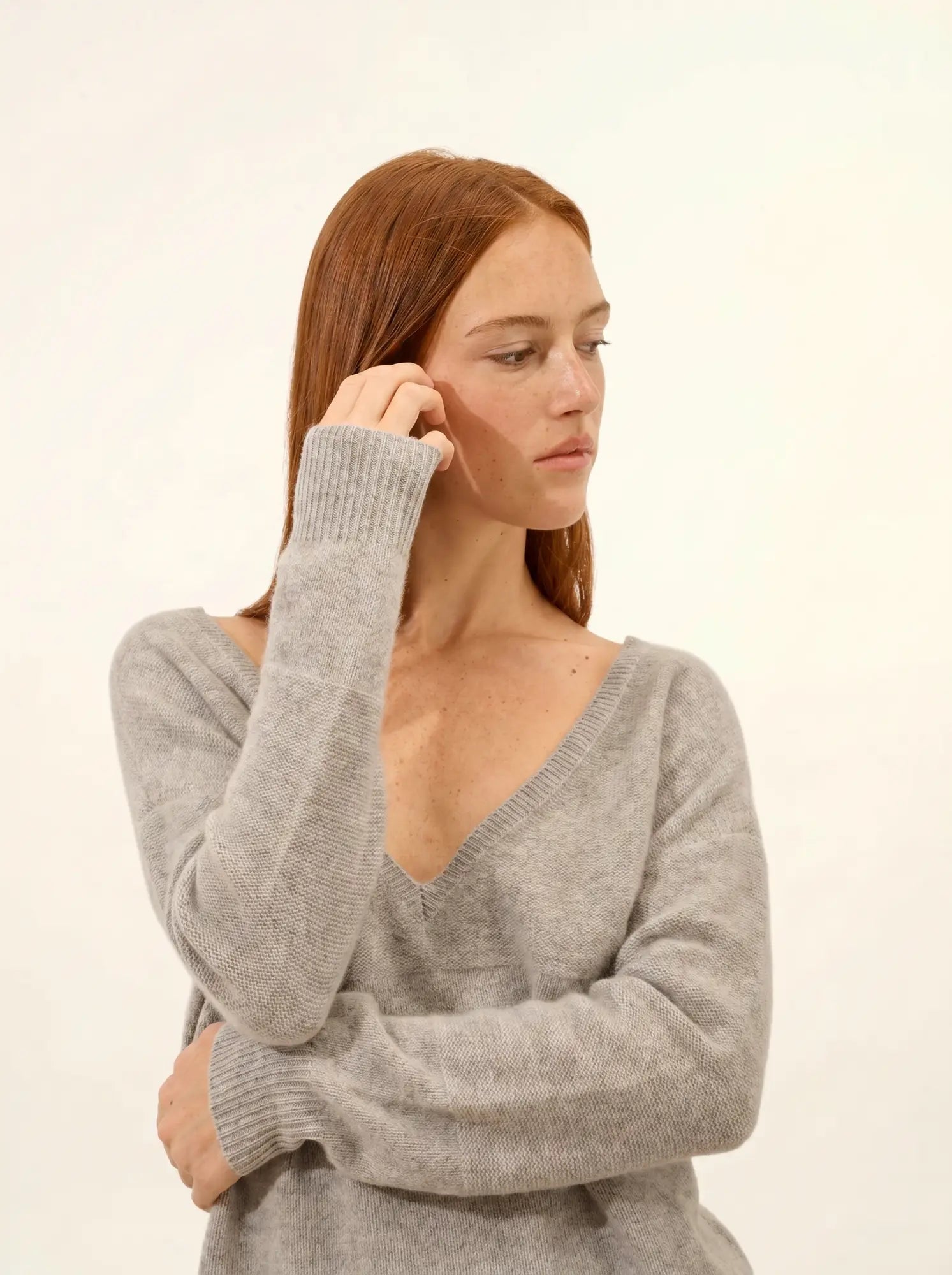CASSIE pullover v-ausschnitt 4-fädig wolke meliert