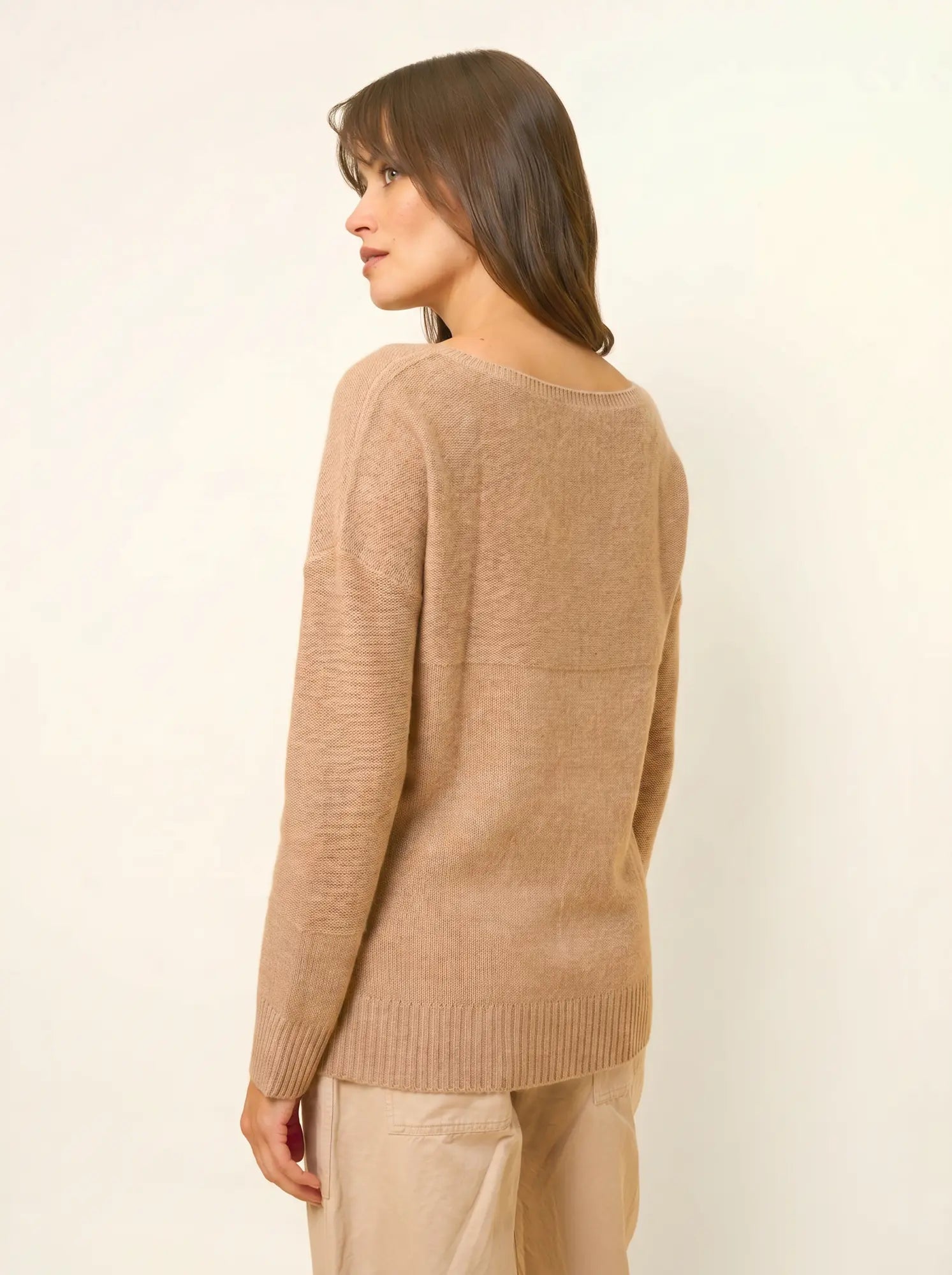 CASSIE pullover v-ausschnitt 4-fädig camel meliert