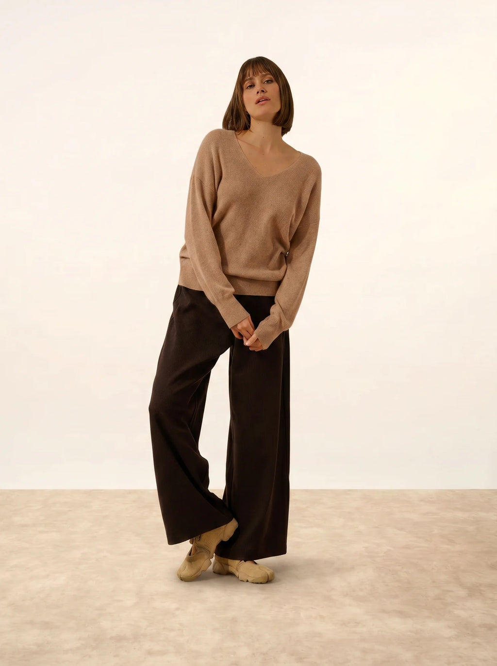 BIRSE pullover v-ausschnitt camel meliert