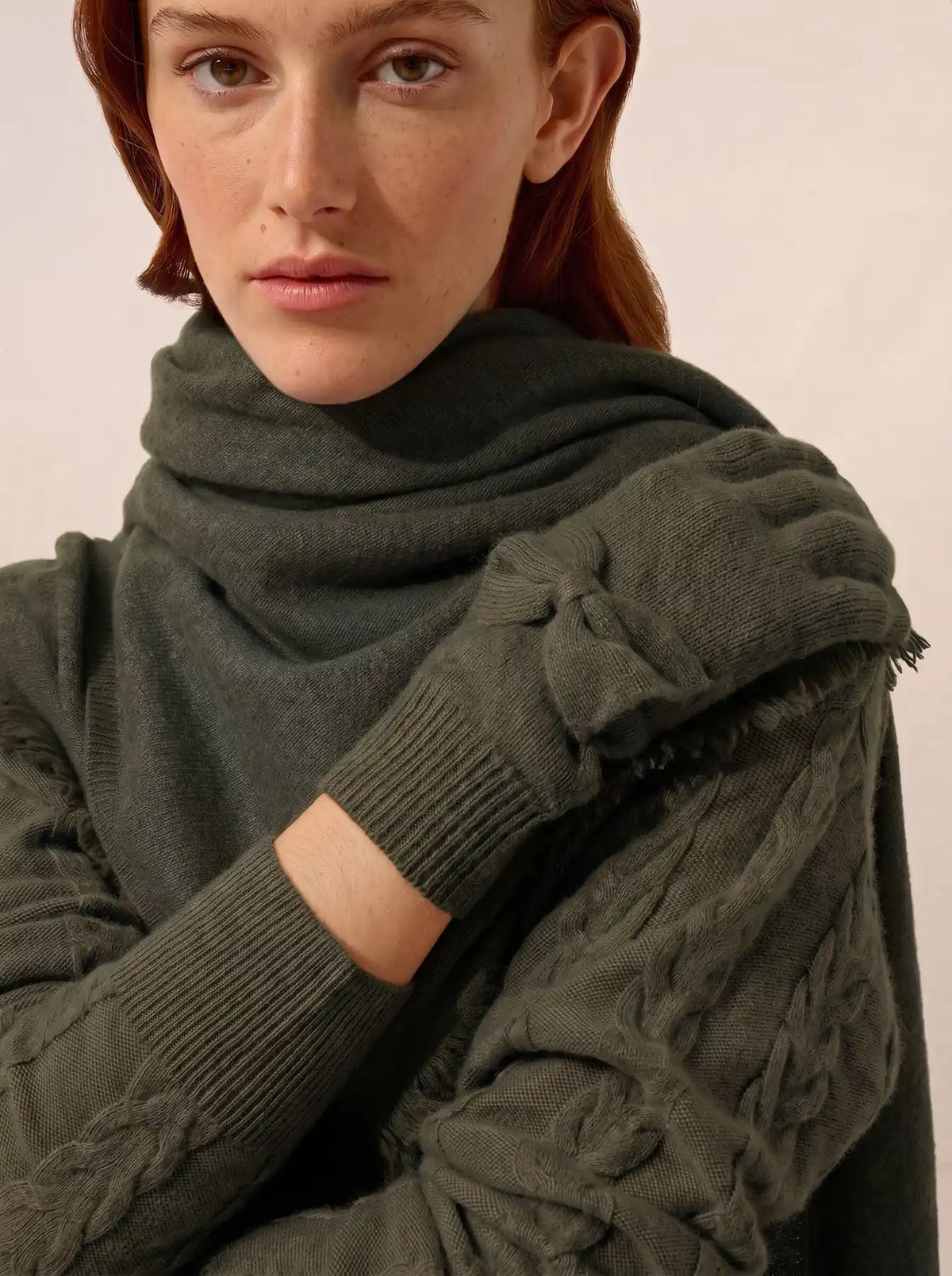 LUCY Gloves 4 Ply Heather Khaki