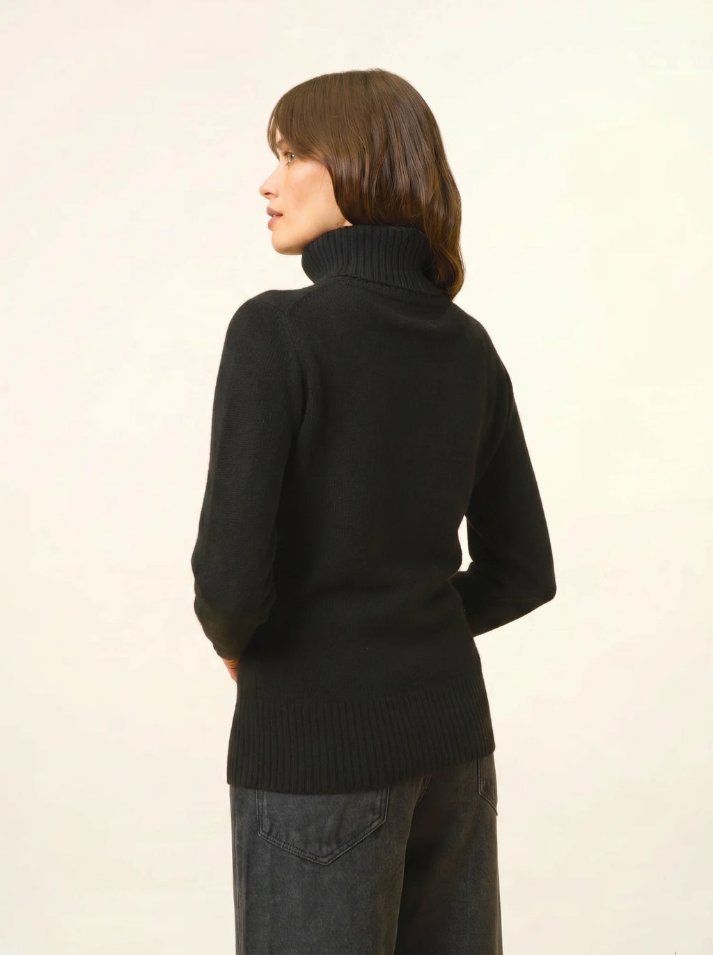LUCIE pullover rollkragen 4-fädig schwarz