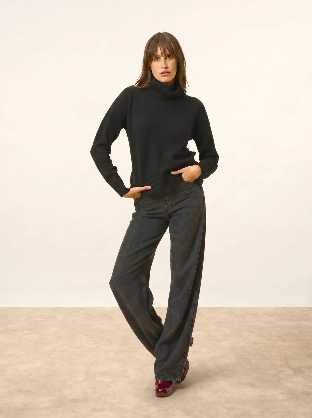 ROMANE pullover rollkragen 4-fädig schwarz