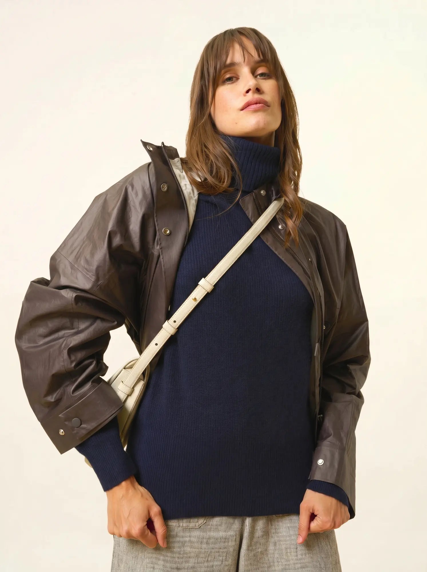 BILL pull col roulé bleu marine