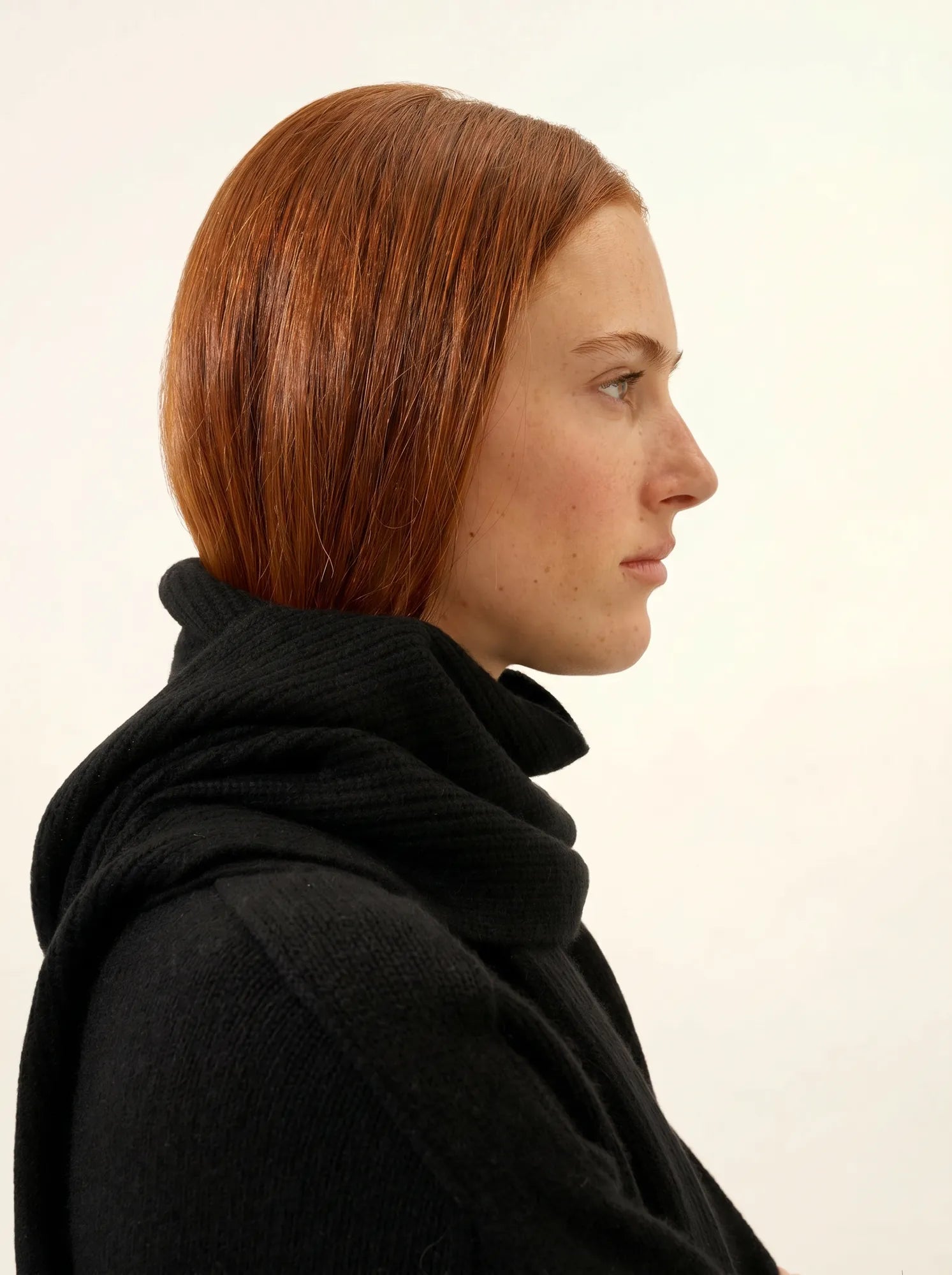 LEA schal 4-fädig schwarz