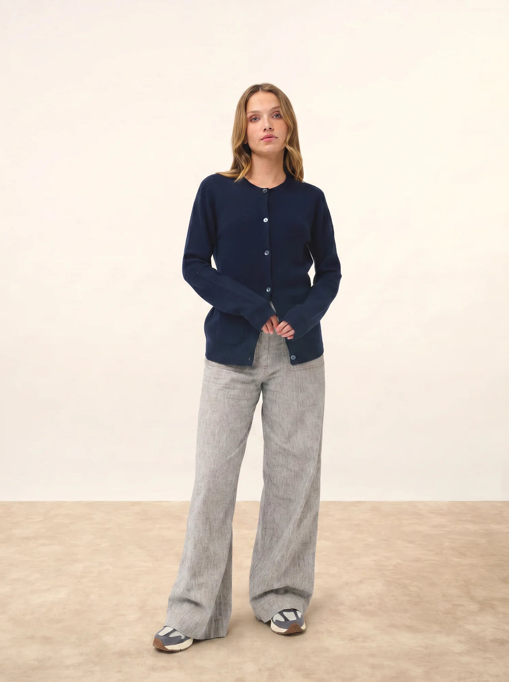 ROSE strickjacke rundhalsausschnitt 4-fädig marineblau