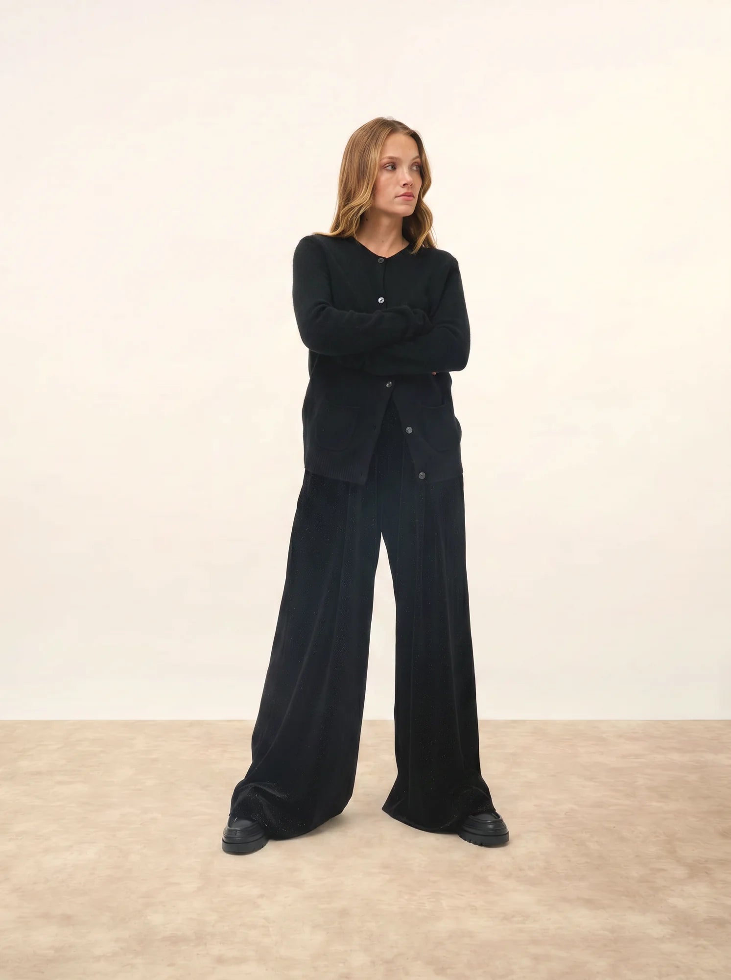 ROSE strickjacke rundhalsausschnitt 4-fädig schwarz