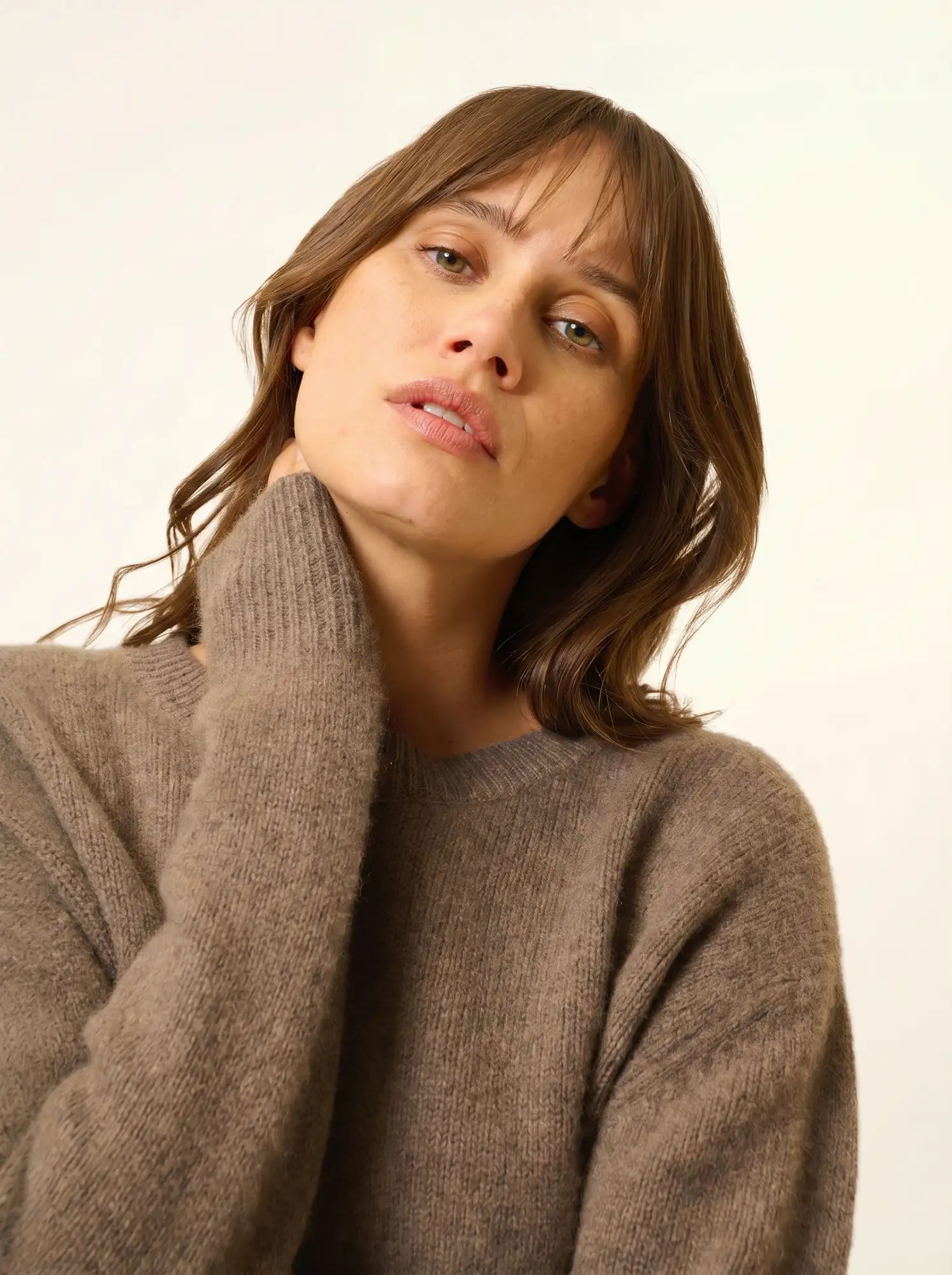 MARGAUX pullover rundhalsausschnitt 6-fädig taupe meliert