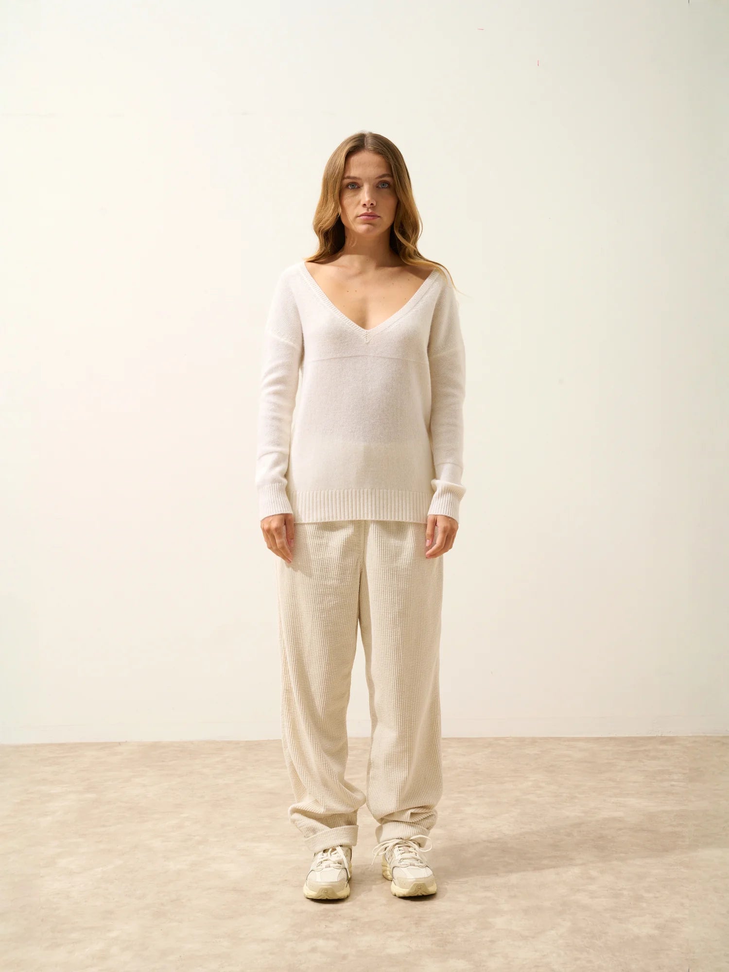 CASSIE pullover v-ausschnitt 4-fädig schnee