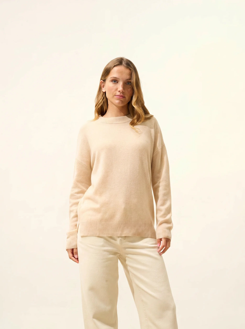 JOSPE pullover rundhalsausschnitt sand