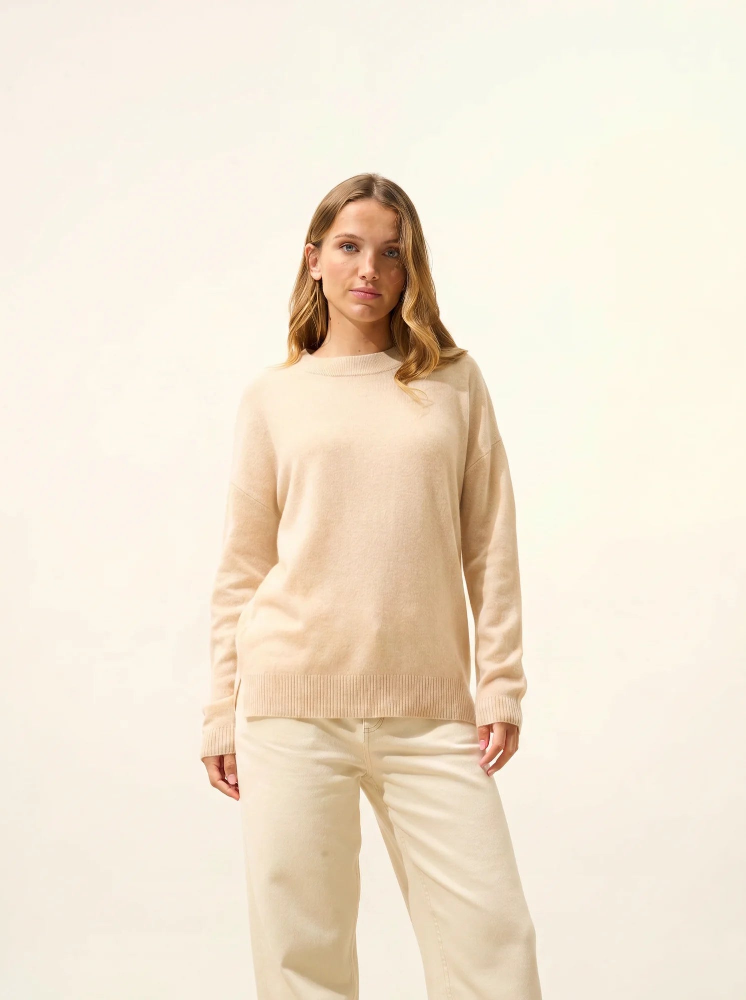 JOSPE pullover rundhalsausschnitt sand