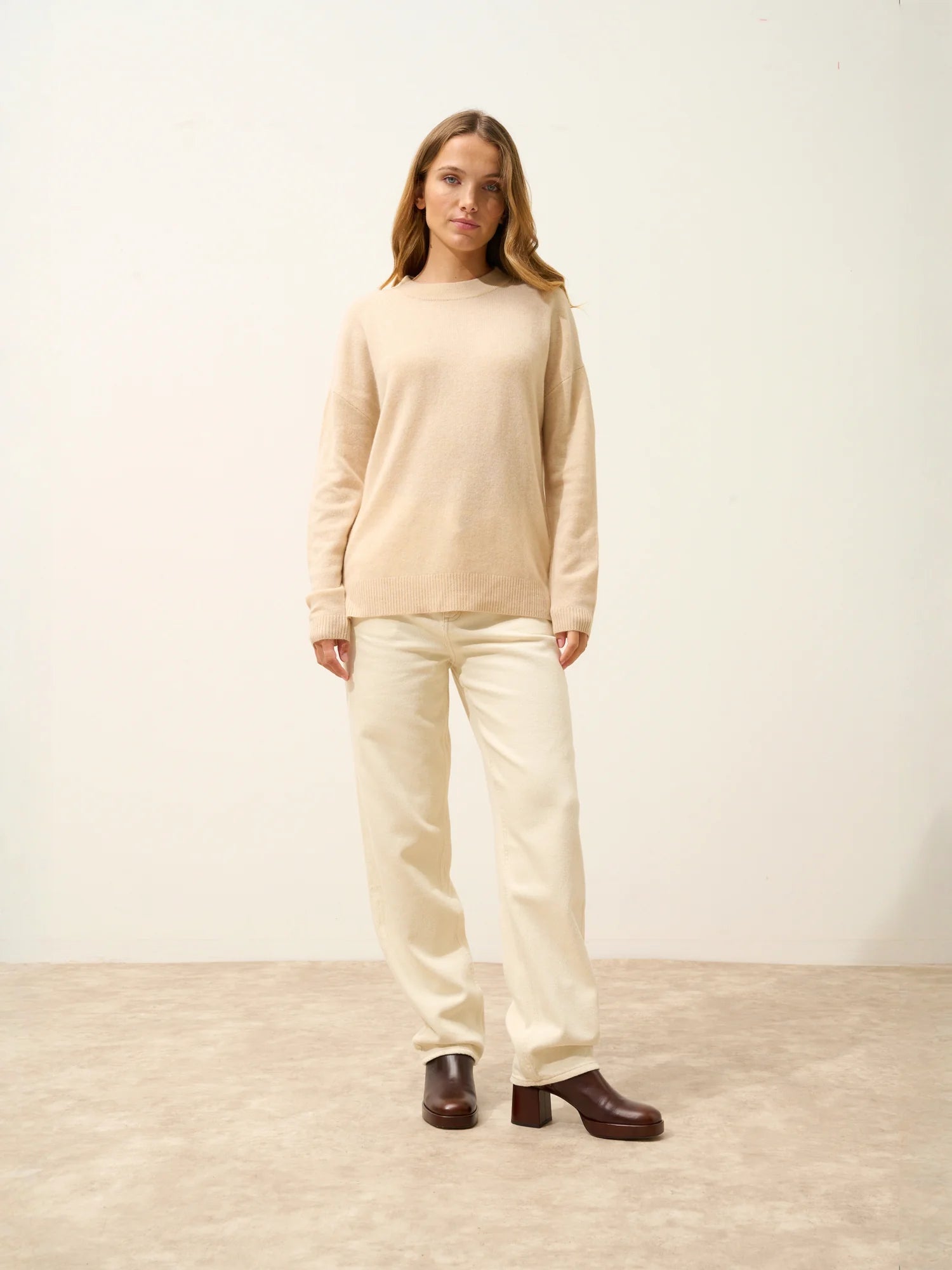 JOSPE pullover rundhalsausschnitt sand