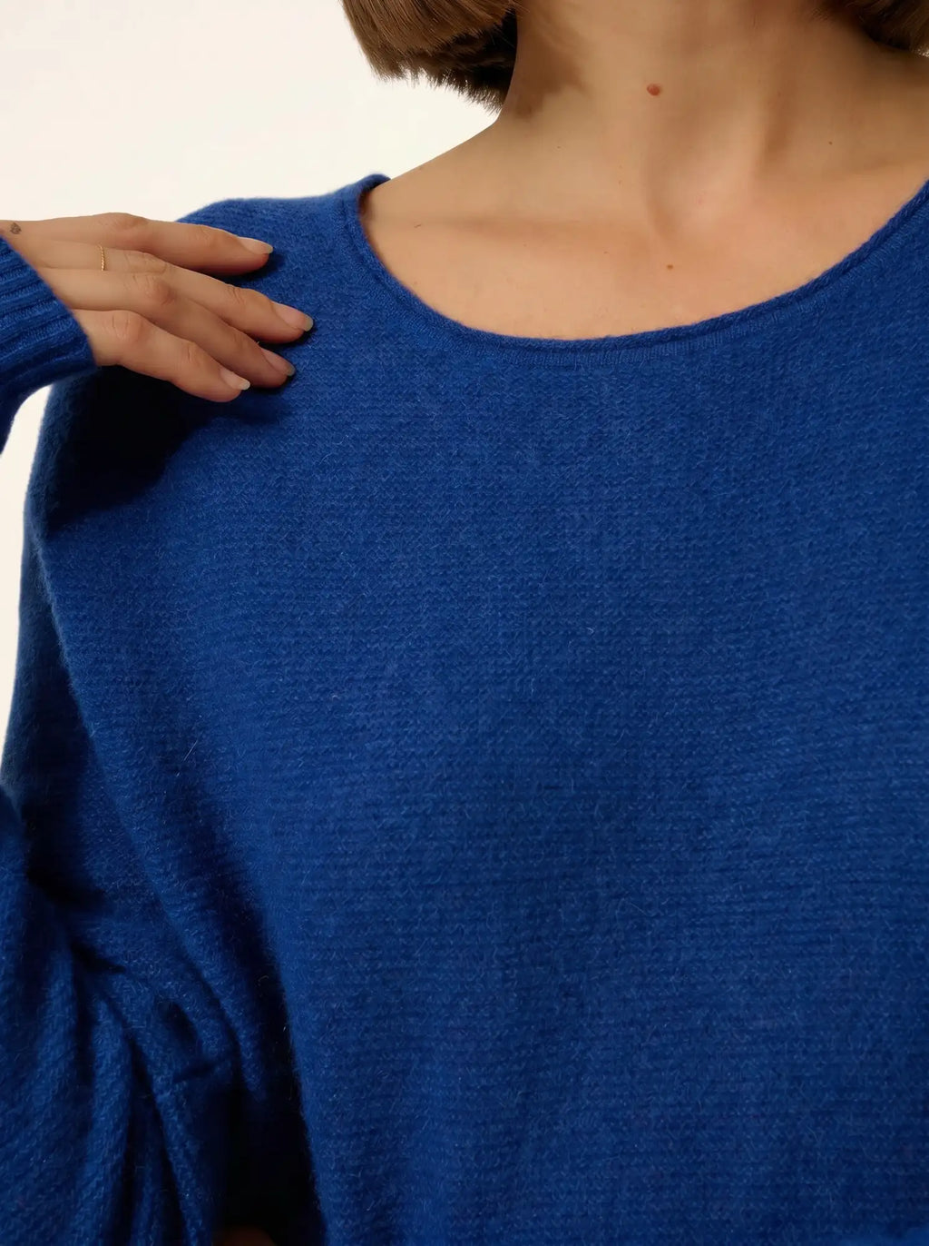 OLENA pullover rundhalsausschnitt geknöpft hinten ultramarin