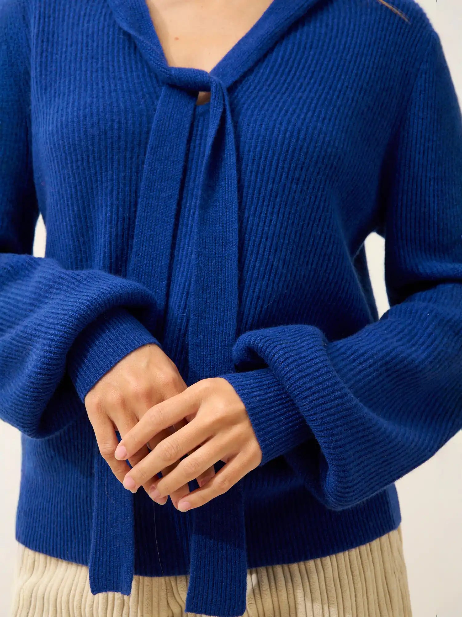NOTY pullover col lavallière ultramarin