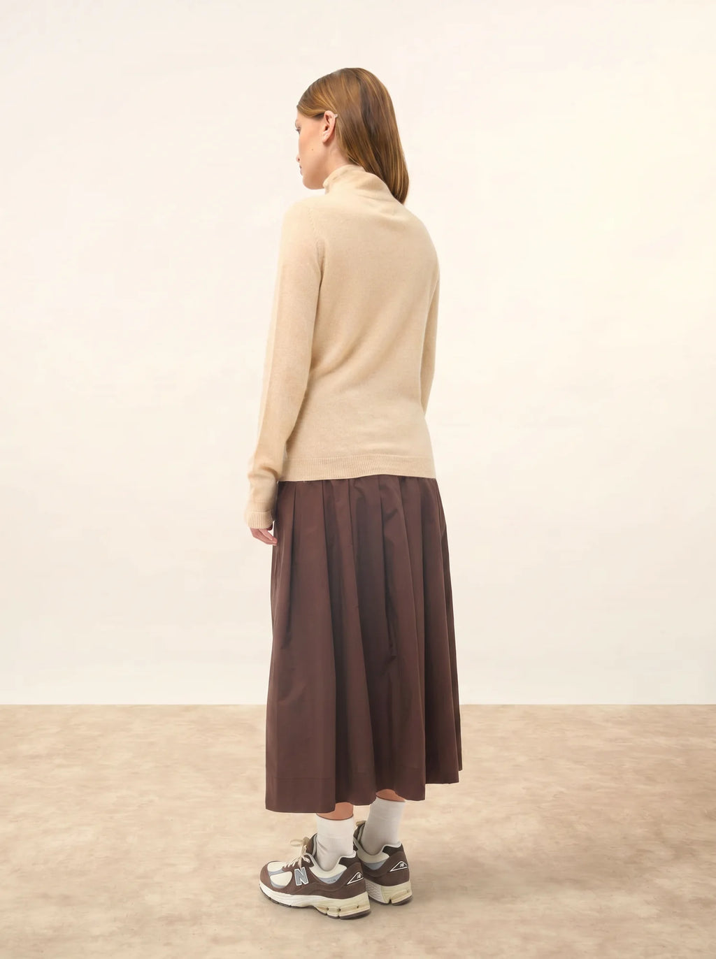 TRILA pullover stehkragen volant sand