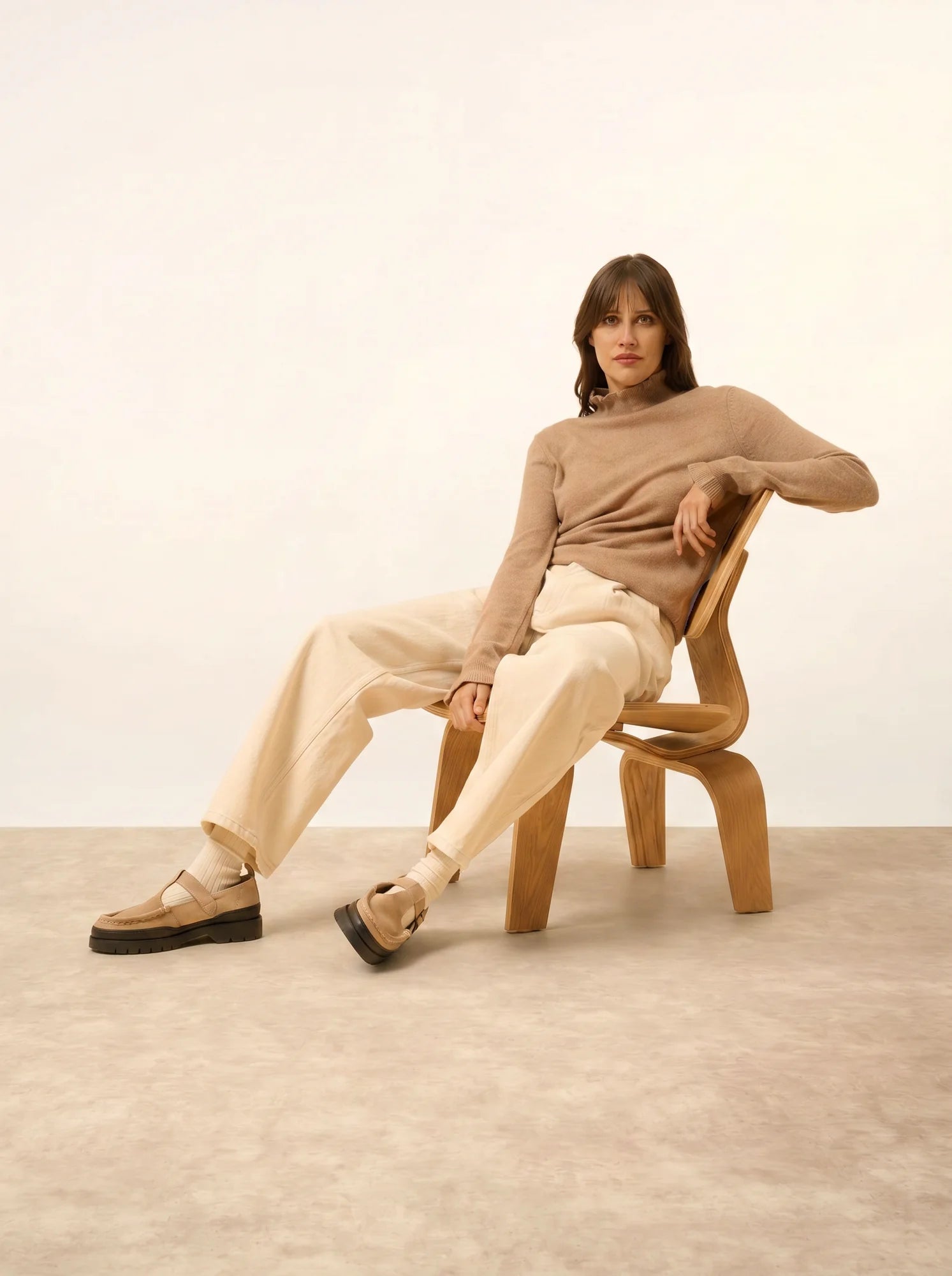TRILA pullover stehkragen volant camel meliert
