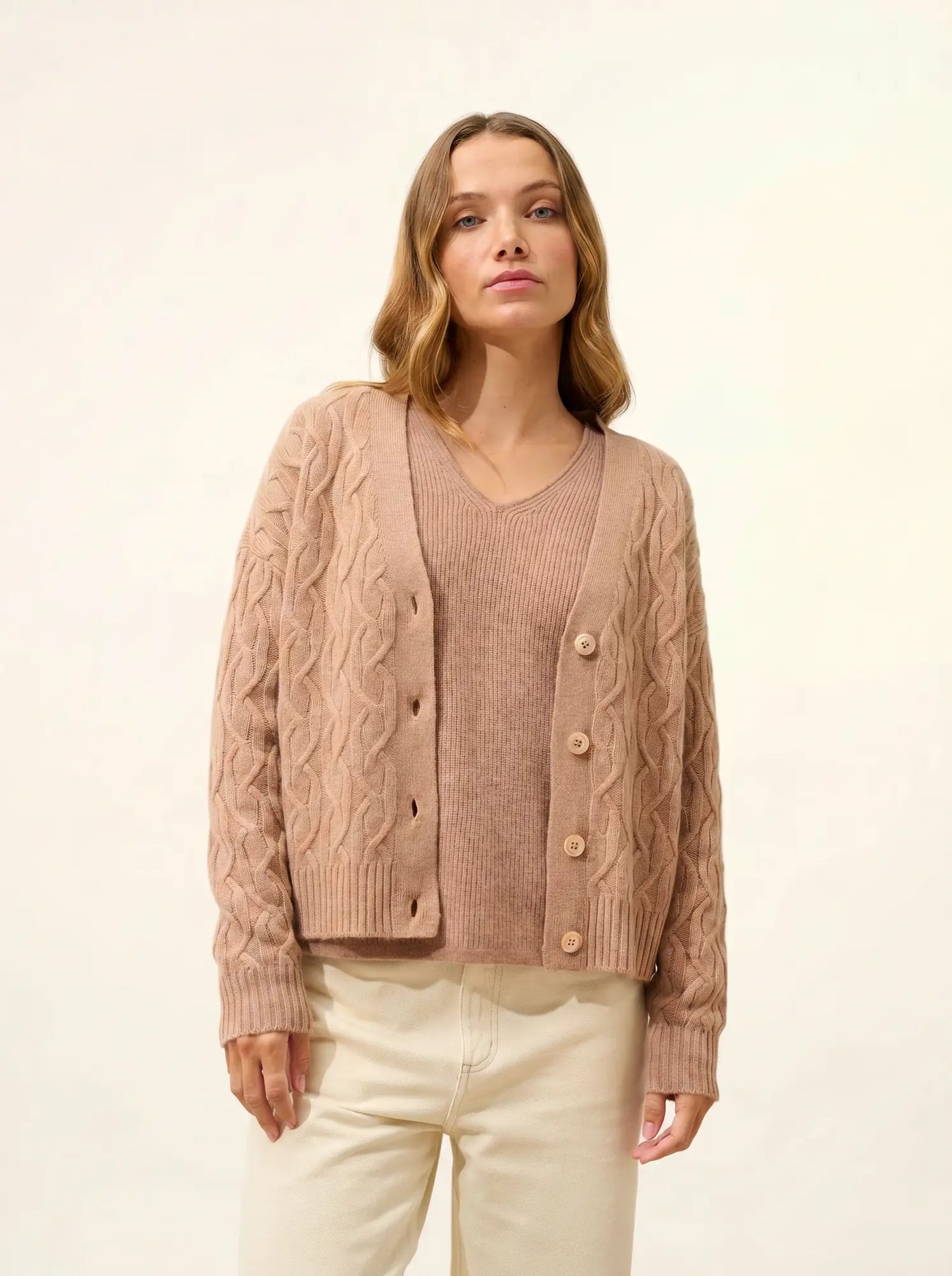 SYSTA strickjacke v-ausschnitt 4-fädig camel meliert