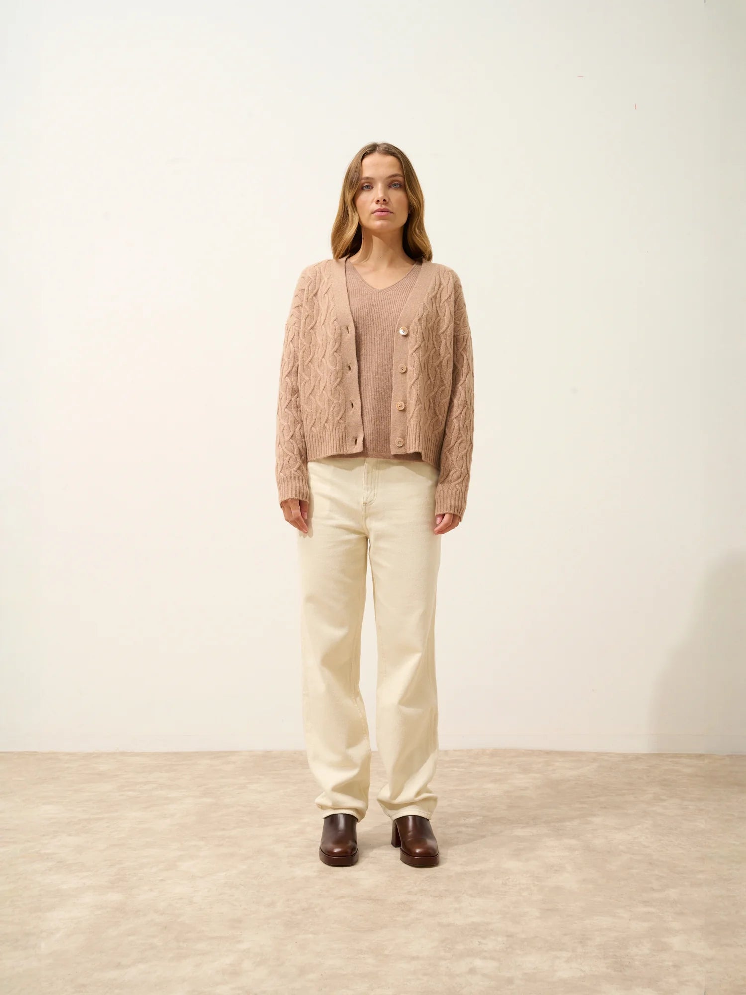 SYSTA strickjacke v-ausschnitt 4-fädig camel meliert