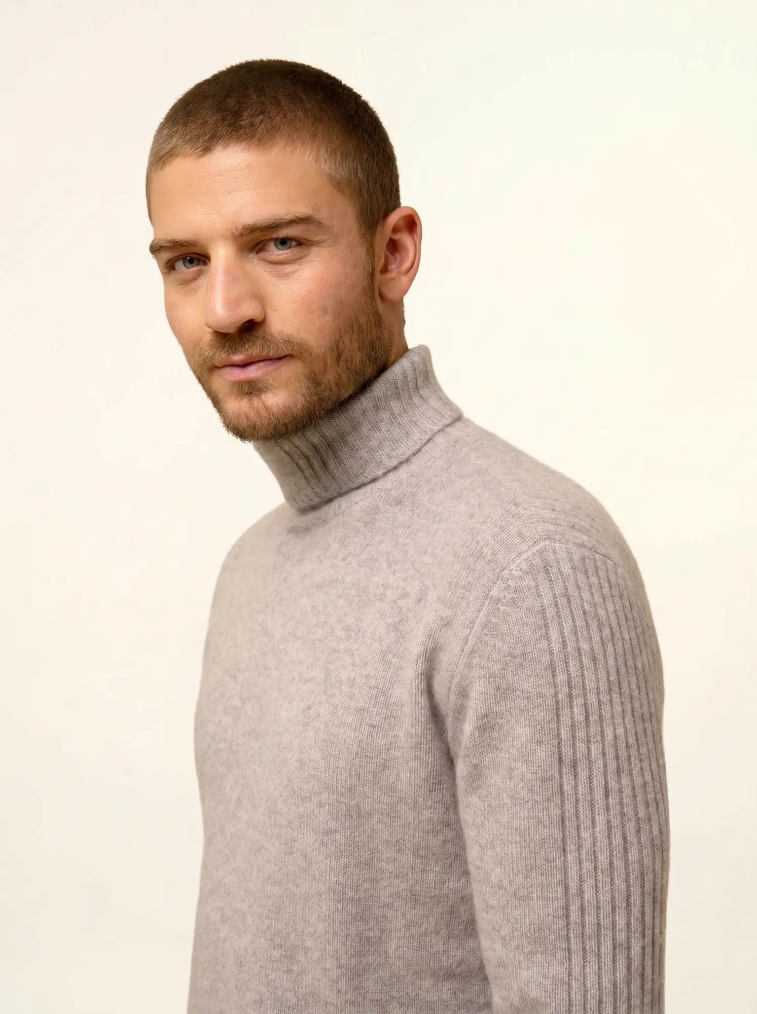 NOI pullover rollkragen 4-fädig wolke meliert