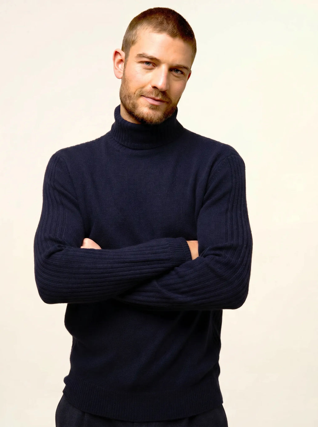NOI pullover rollkragen 4-fädig marineblau