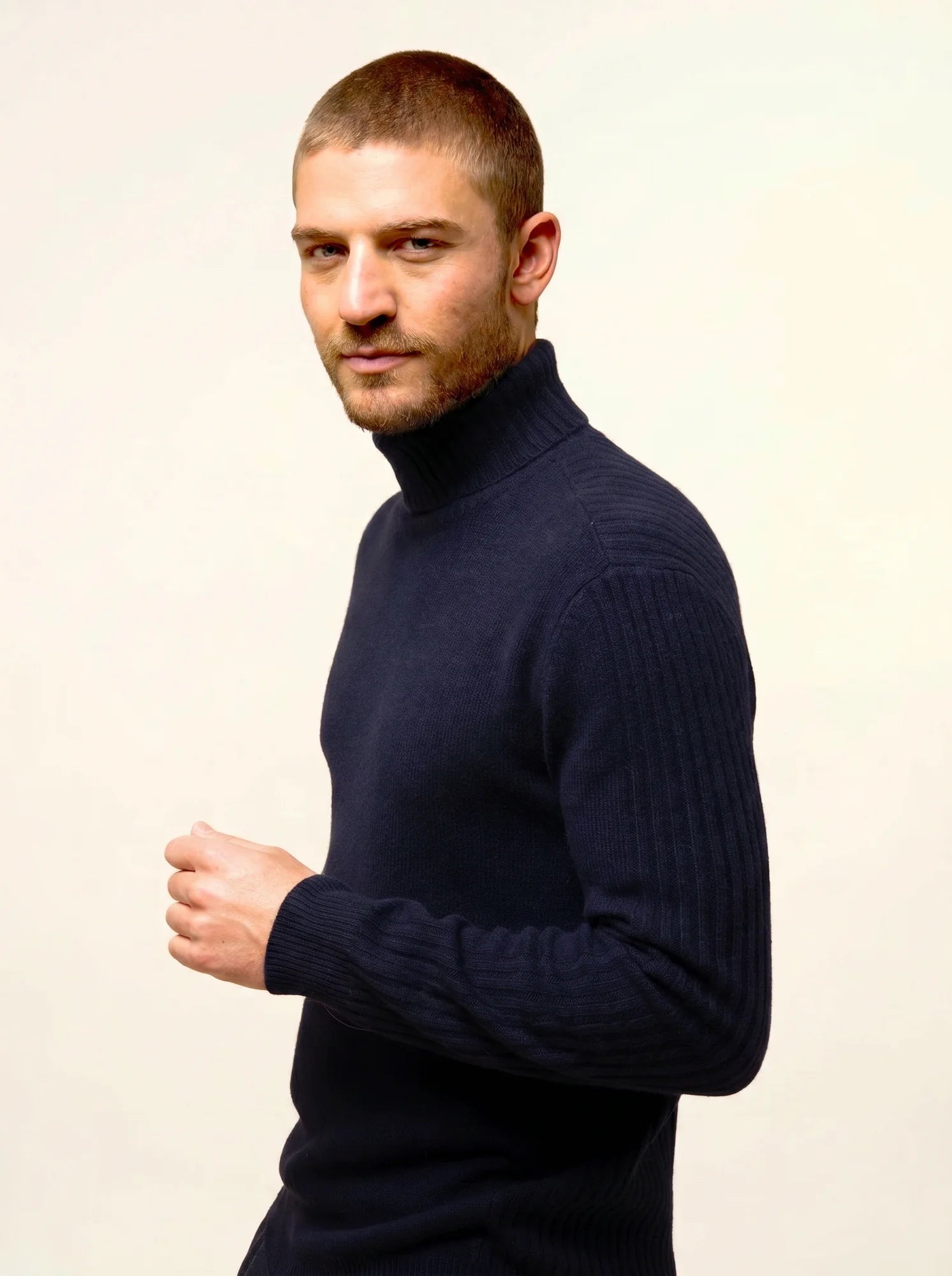 NOI pullover rollkragen 4-fädig marineblau