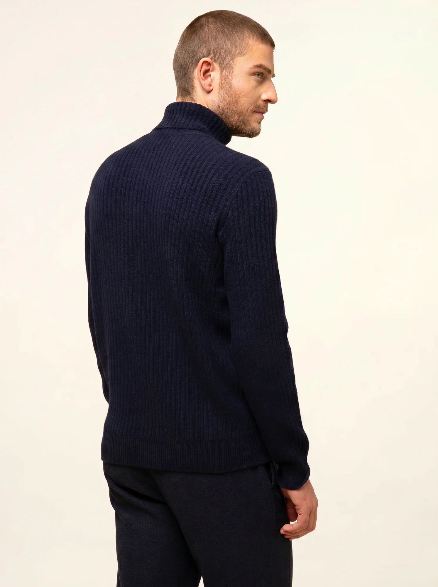 NOI pullover rollkragen 4-fädig marineblau