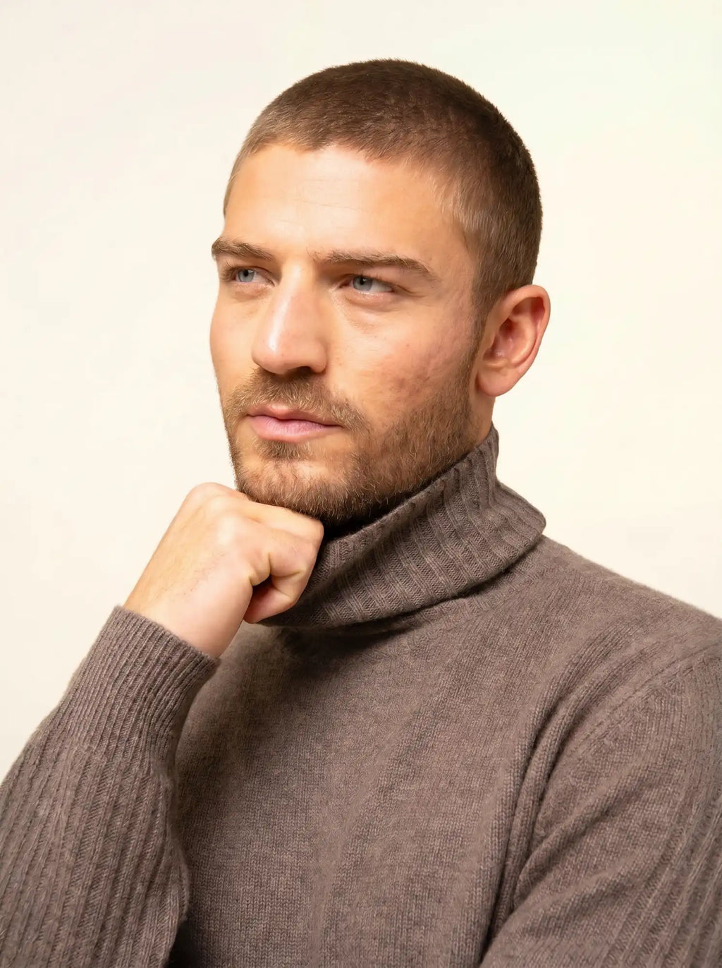 NOI pullover rollkragen 4-fädig taupe meliert