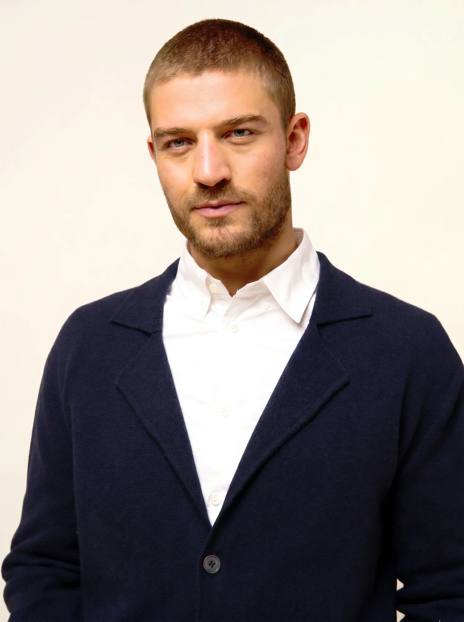 ALVAR veste boutonnée col tailleur bleu marine