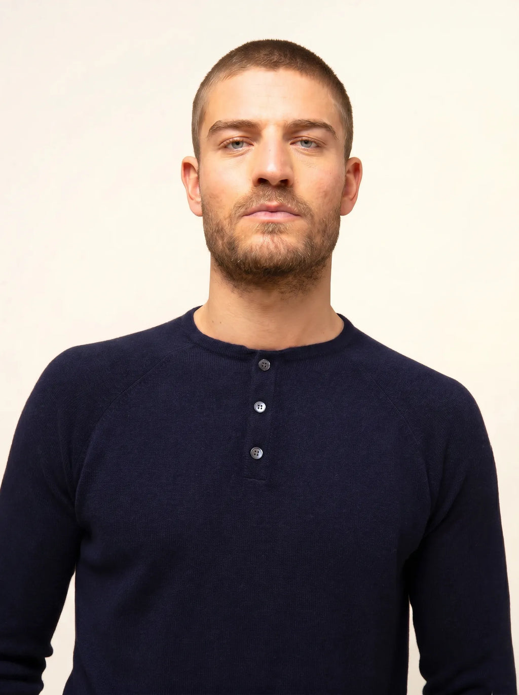 GUZMAN pullover col tunisien marineblau